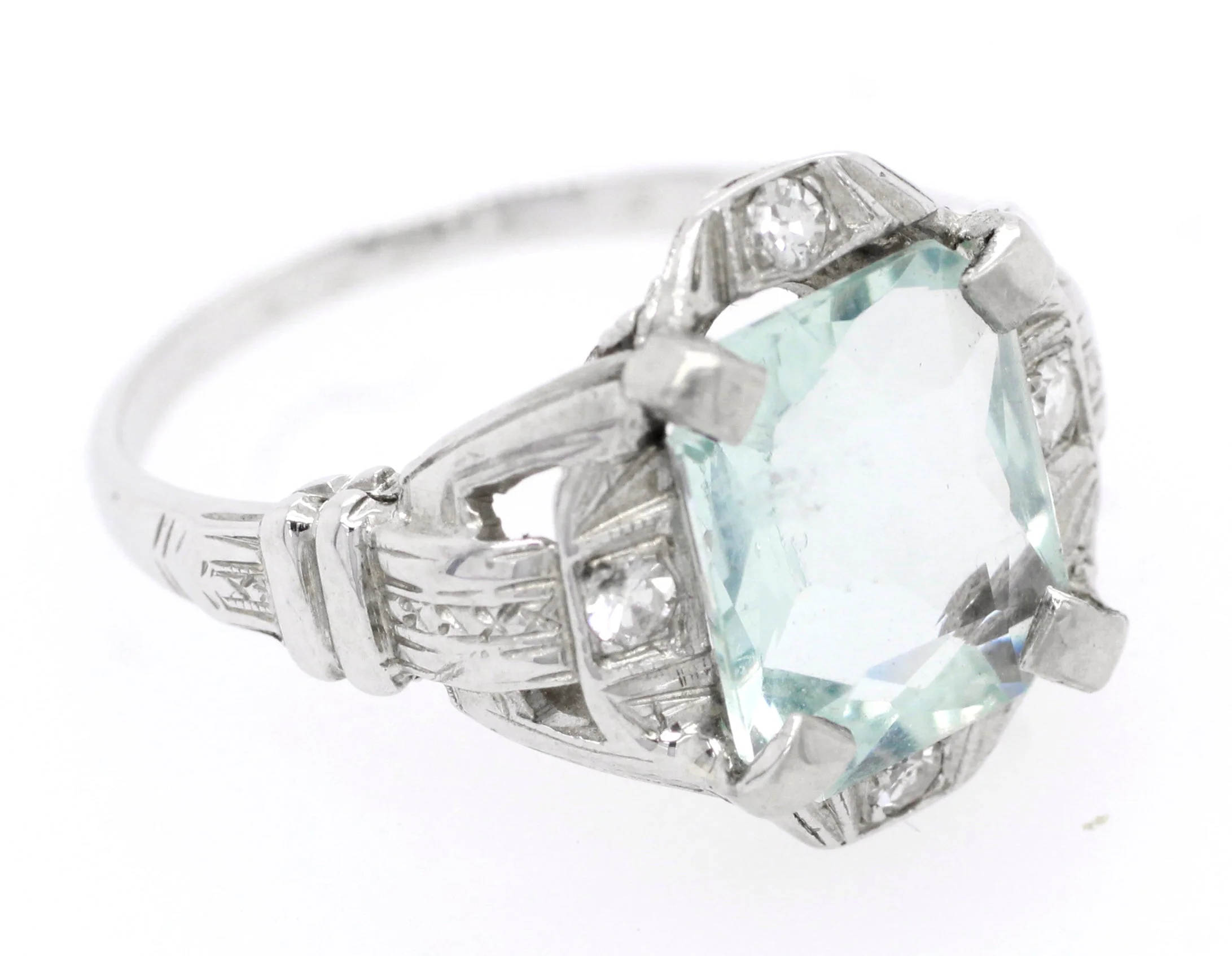 Antique Art Deco 3.00ct Aquamarine & Diamond Engagement Ring in 14k White Gold - Image 3