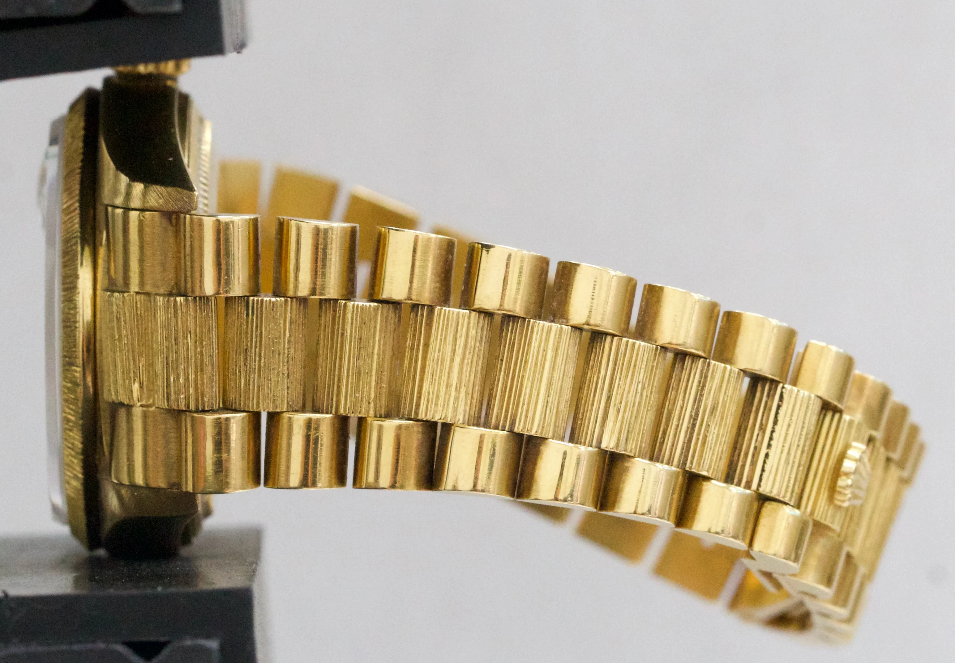 1978 Rolex Day-Date President 36mm FACTORY CHAMPAGNE DIAMOND 18K BARK 18078 - Image 9