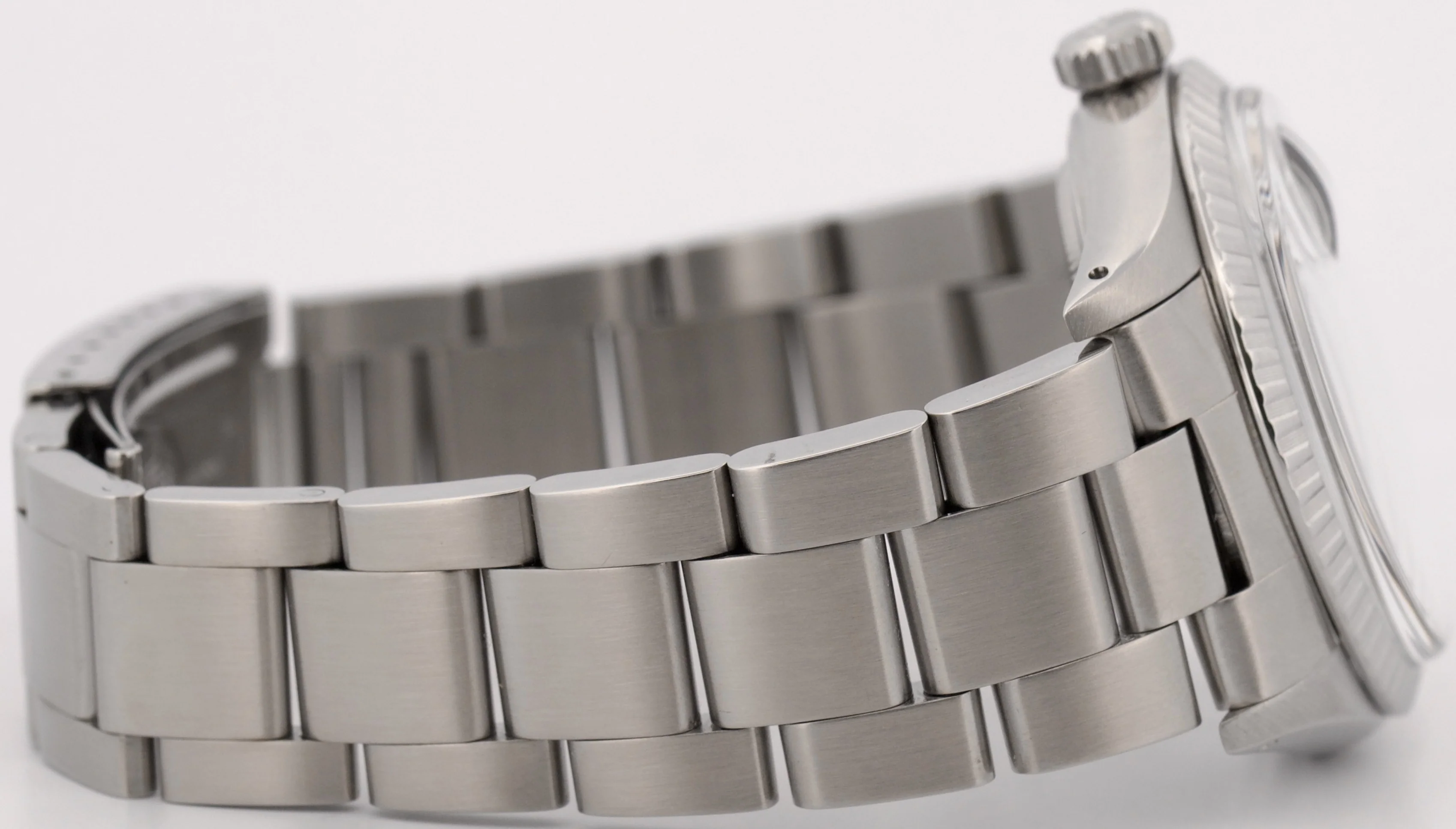 1981 Rolex DateJust 36mm SILVER Steel Engine-Turned Automatic OYSTER 16030 BOX - Image 8