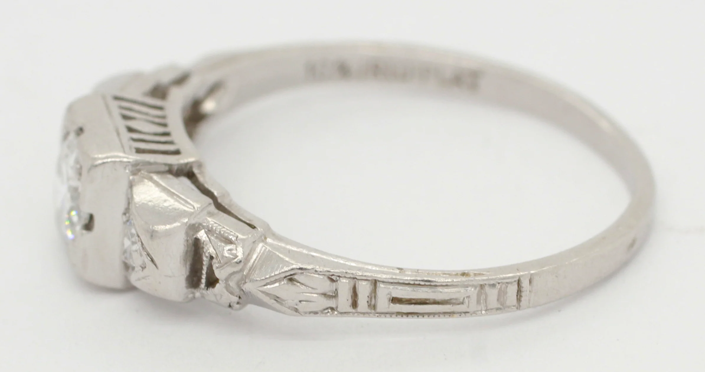 Antique Art Deco 0.25ctw Diamond Three Stone Ring in 900 Platinum | Size 6.25 - Image 2