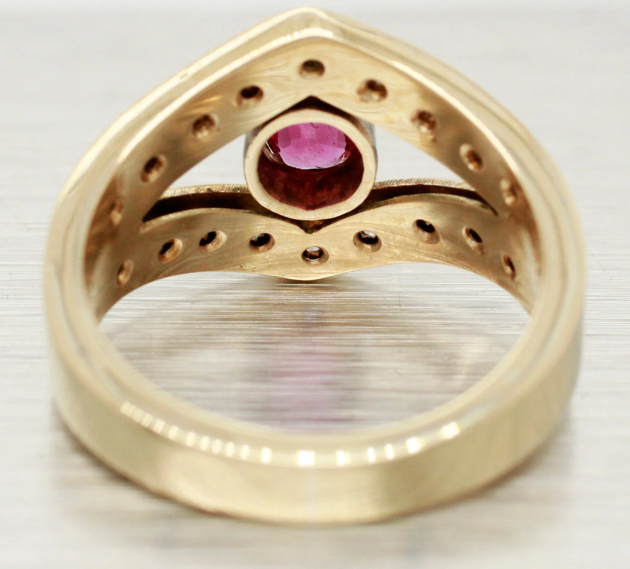 Antique Art Deco Ruby & Rose Cut Diamond Ring - 14k Yellow Gold Split Shank Band - Image 5