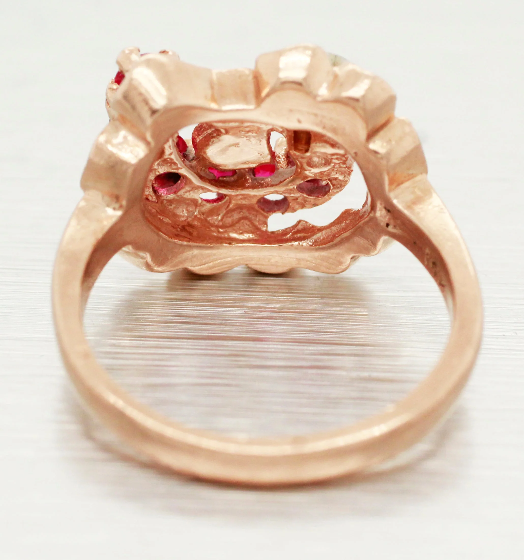 Antique Art Deco 0.50ctw Ruby & Diamond Floral Cocktail Ring - 14k Rose Gold - Image 5