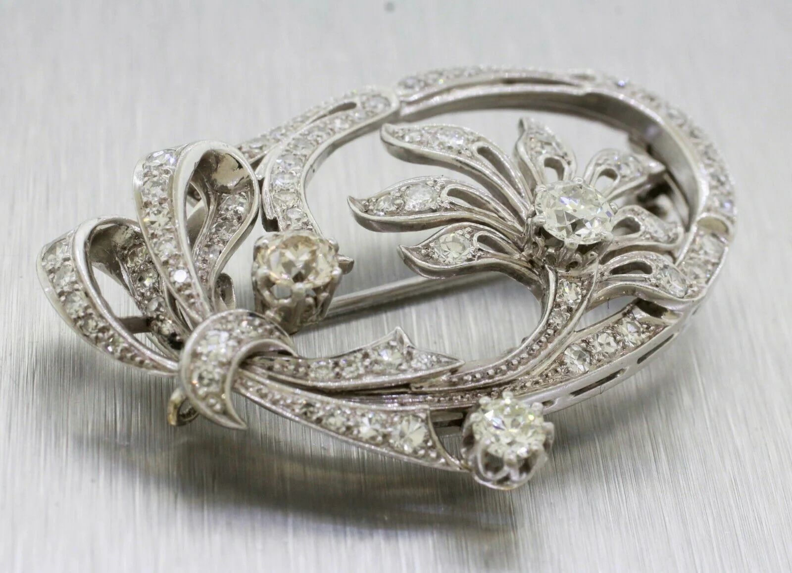 Antique Art Deco Platinum 3.00ctw F/VS2 Diamond Floral Oval Brooch Pendant - Image 2