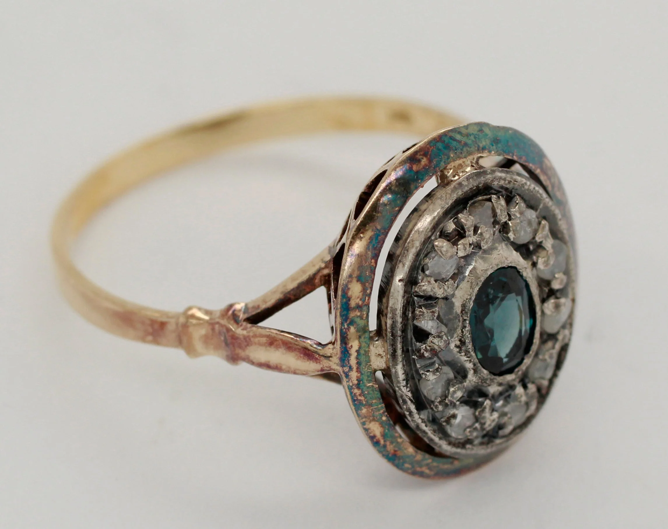 Antique Art Nouveau .05ctw Sapphire Diamond Oval Cocktail Ring - 18k Yellow Gold - Image 4