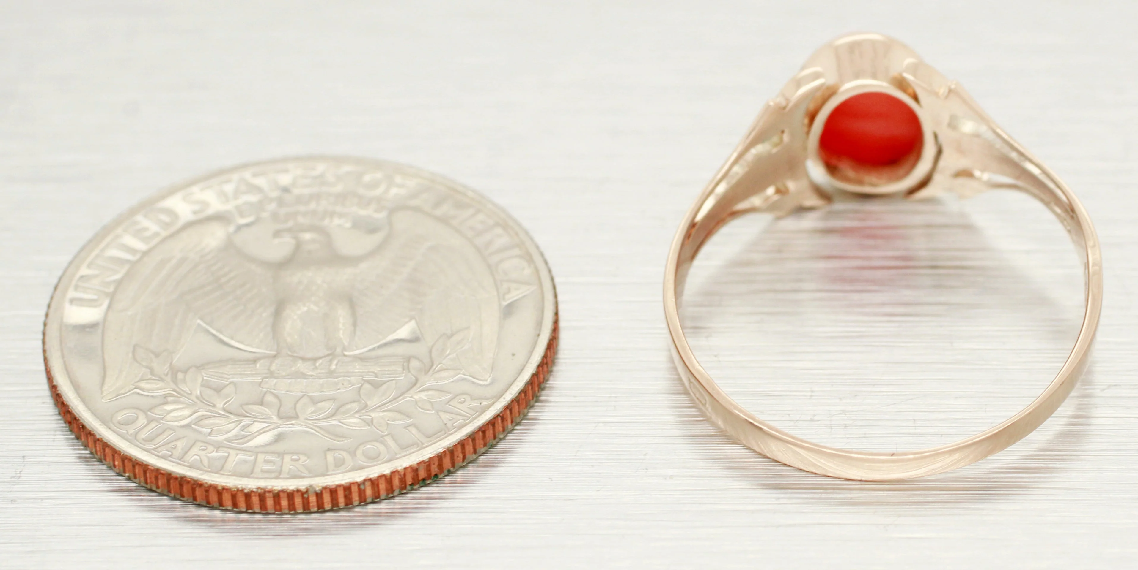 Antique Art Nouveau Angel Skin Coral Solitaire Ring - 14k Yellow Gold Size 8.75 - Image 4