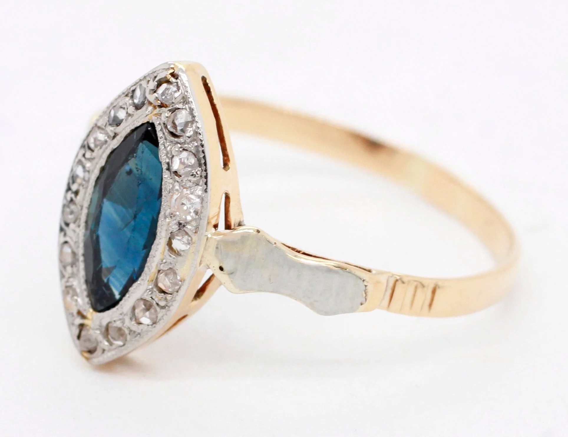 Antique Victorian 0.50ct Sapphire & Diamond Marquise Ring - 14k Yellow Gold - Image 2