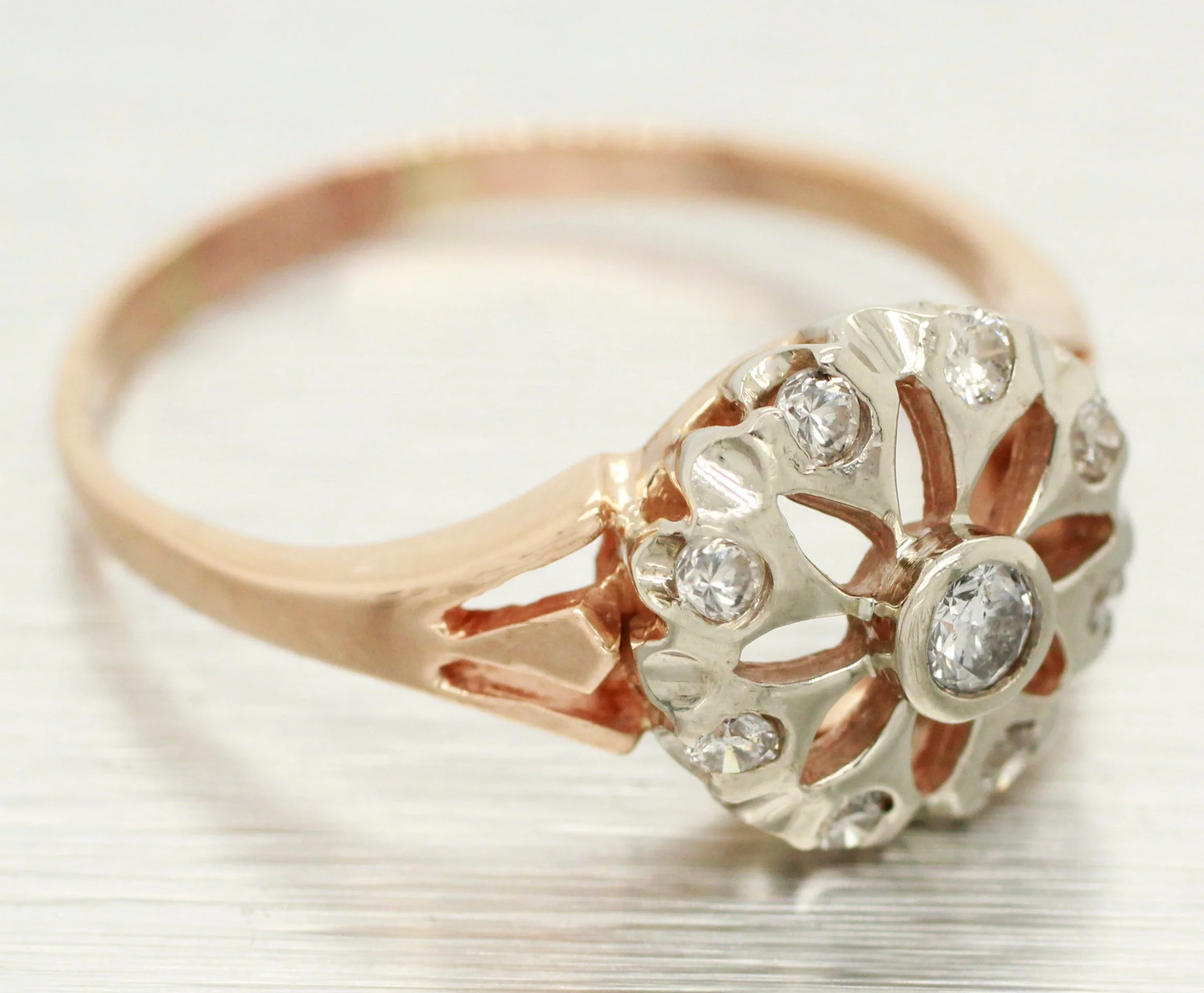 Antique Art Deco 0.15ctw Diamond Floral Band Ring - 14k Rose Gold - Image 4