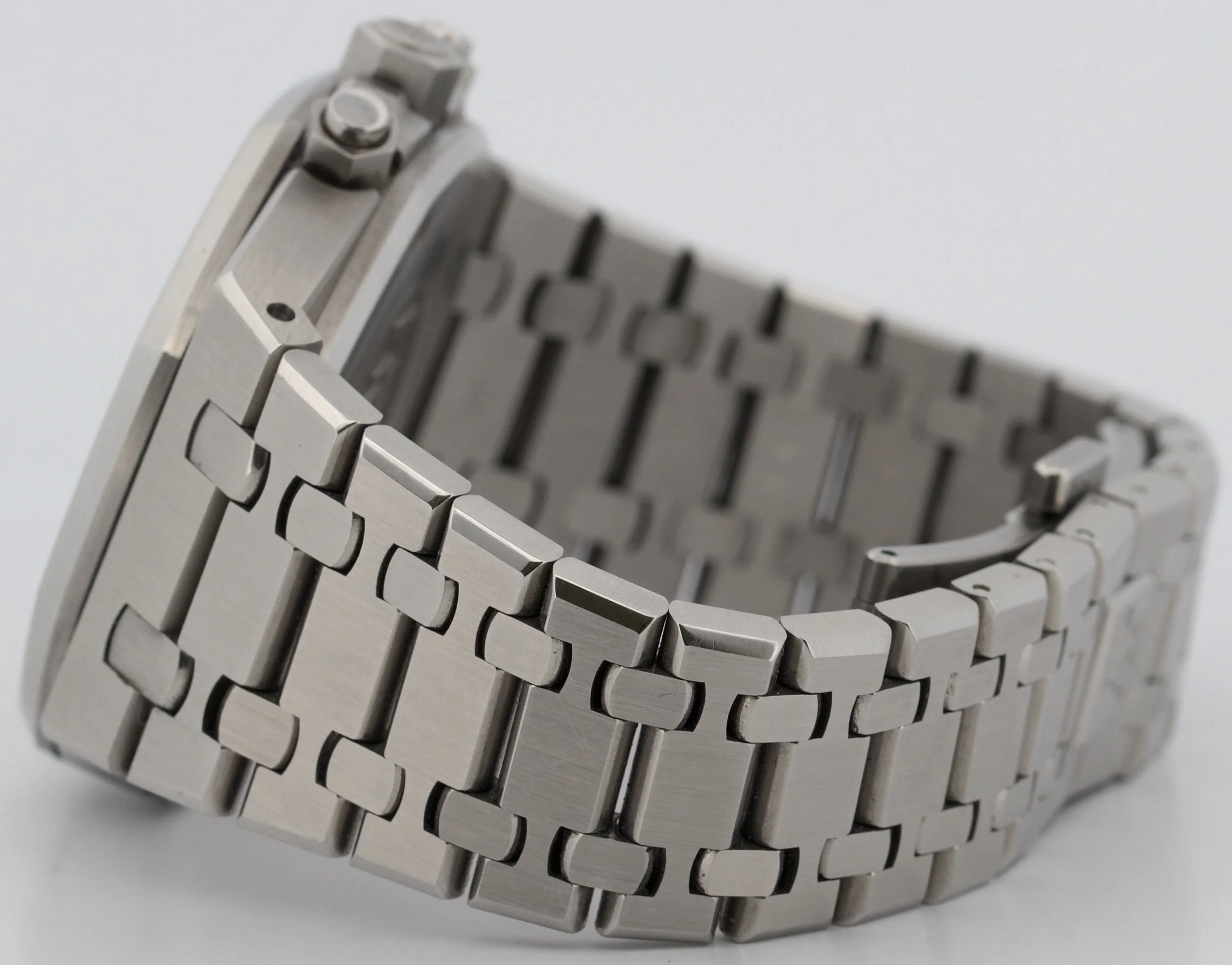 Audemars Piguet Royal Oak Chronograph WHITE 41mm Steel 26320ST.OO.1220ST.02 - Image 7