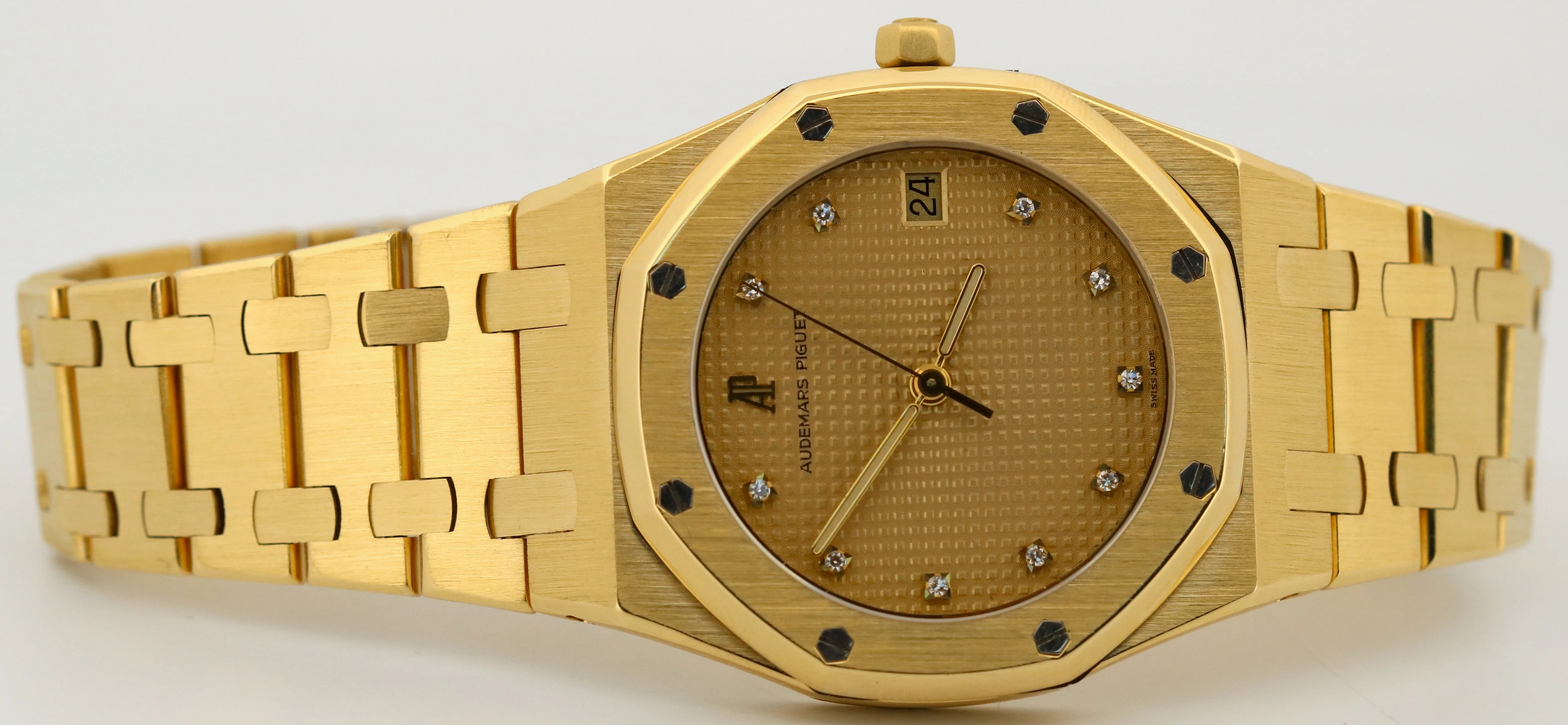Audemars Piguet Royal Oak 35mm FACTORY CHAMPAGNE DIAMOND 18K Yellow Gold Watch - Image 11