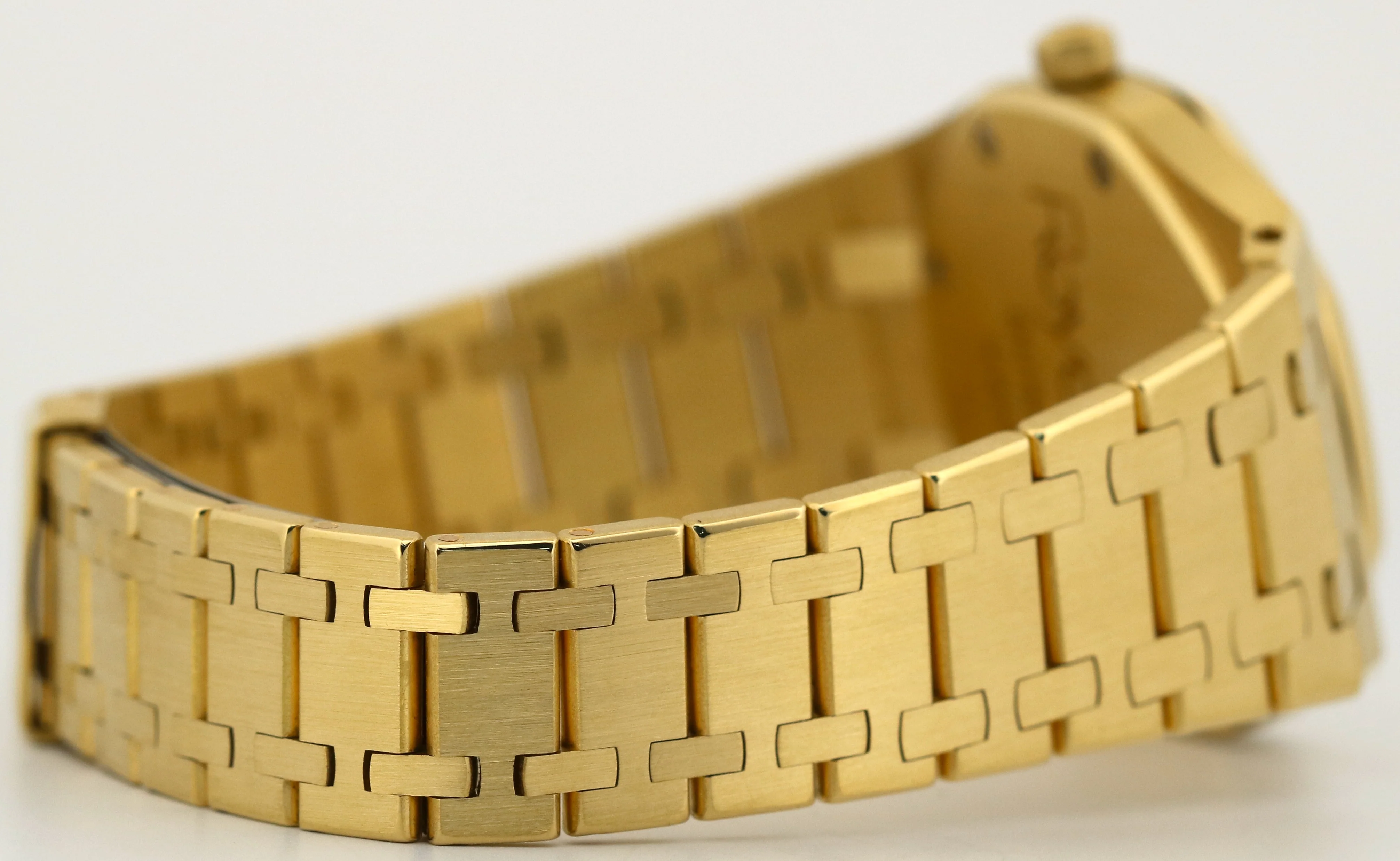 Audemars Piguet Royal Oak 35mm FACTORY CHAMPAGNE DIAMOND 18K Yellow Gold Watch - Image 8