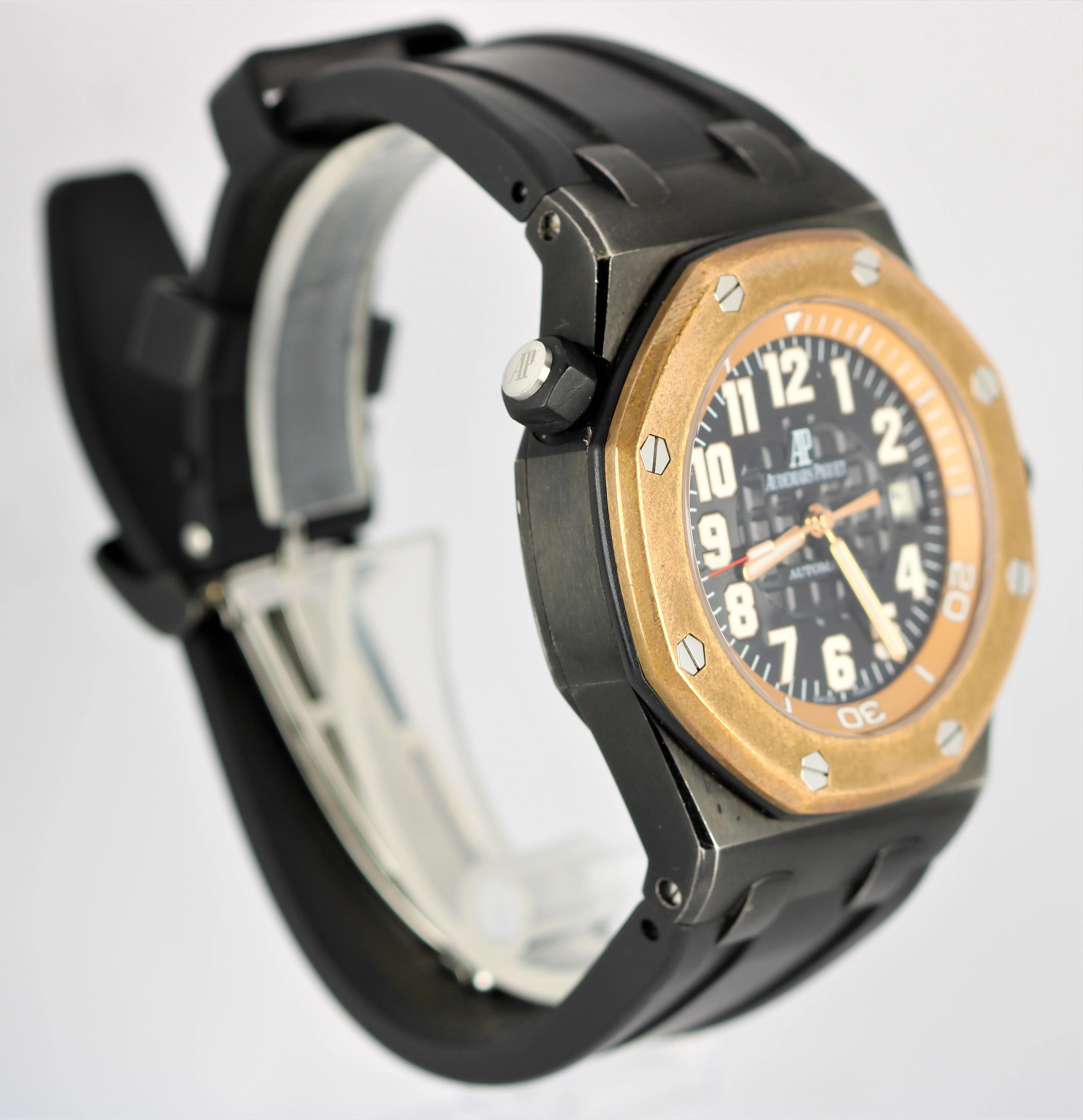Audemars Piguet Royal Oak Offshore Bartorelli Bronze Black 45mm 15702AU Watch - Image 4