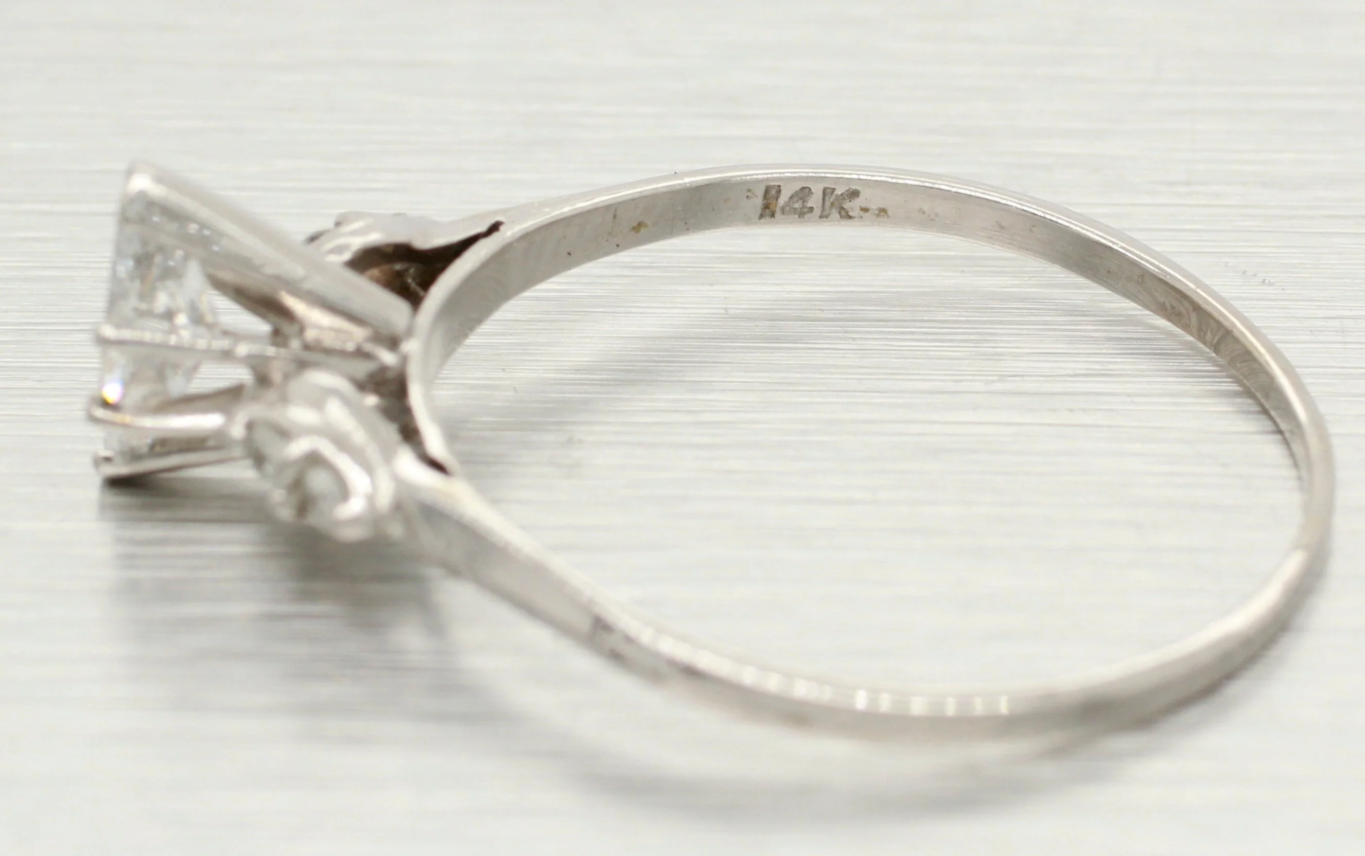 Vintage 0.75ctw Marquise Diamond Engagement Ring in 14k White Gold | Size 11.75 - Image 3