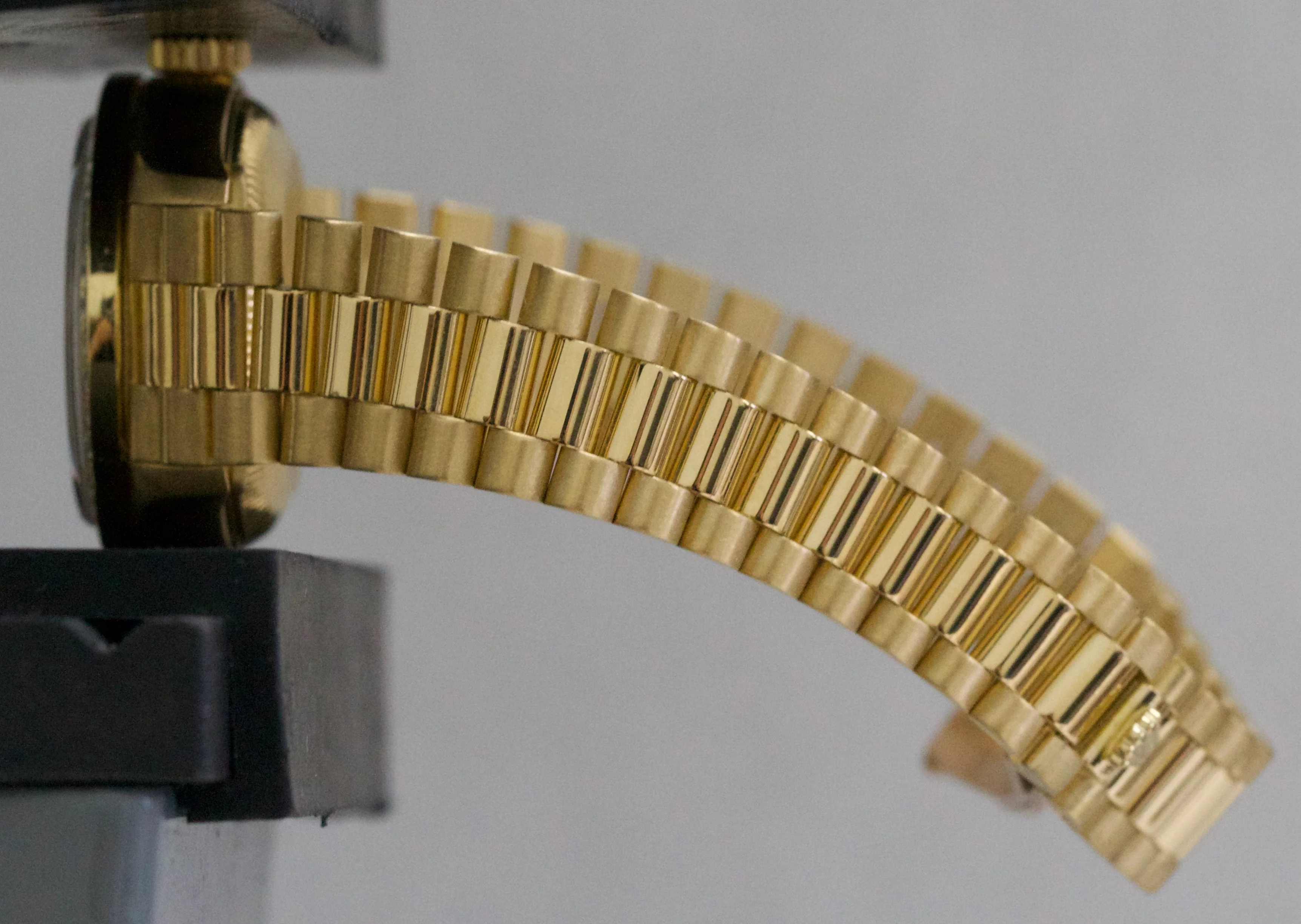 Ladies 1995 Rolex DateJust President BLUE DIAMOND 18K Yellow Gold 26mm 69178 - Image 10
