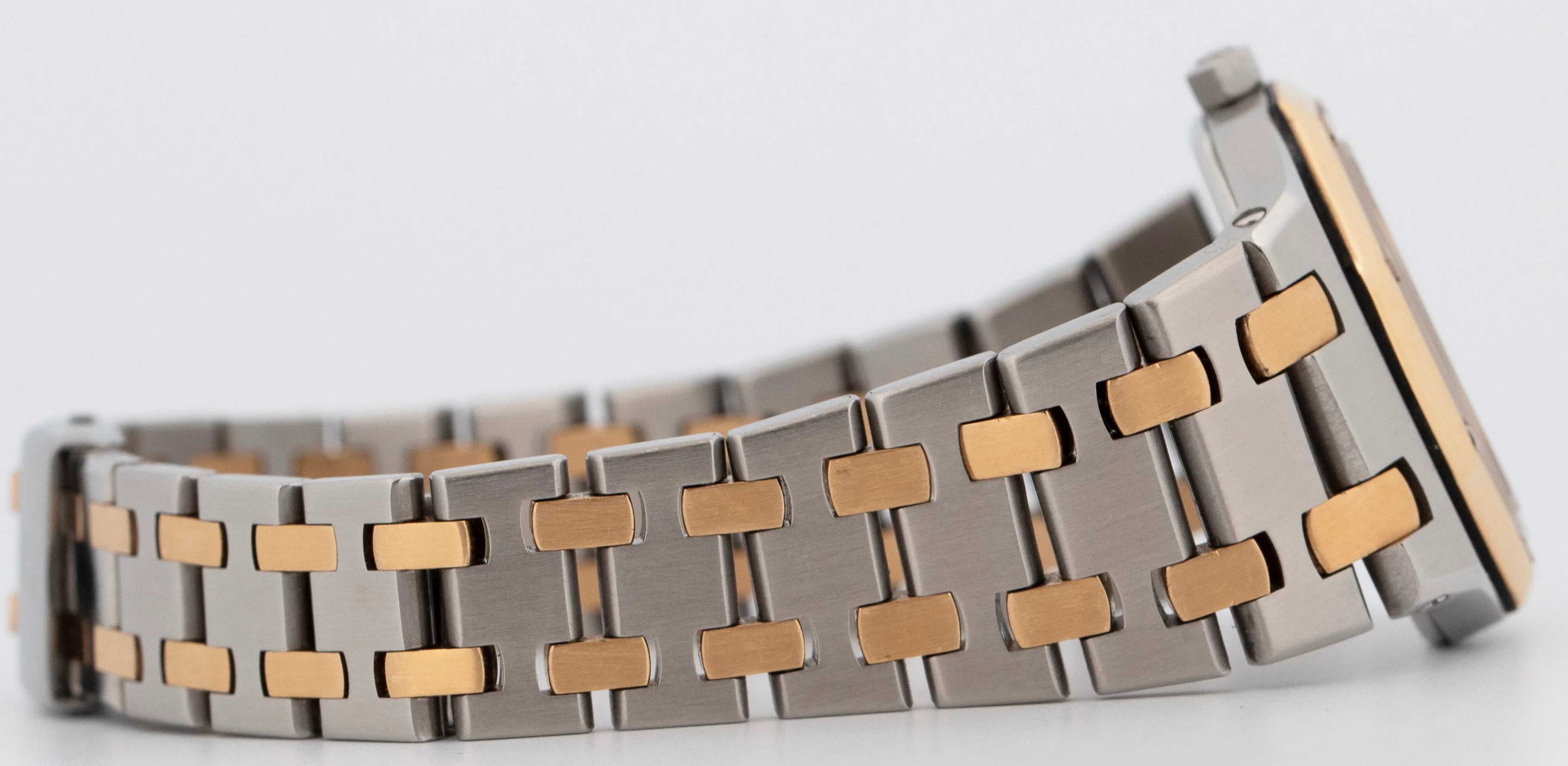 Ladies Audemars Piguet Royal Oak Gray Quartz Two-Tone Gold 26mm 6007SA Watch - Image 7
