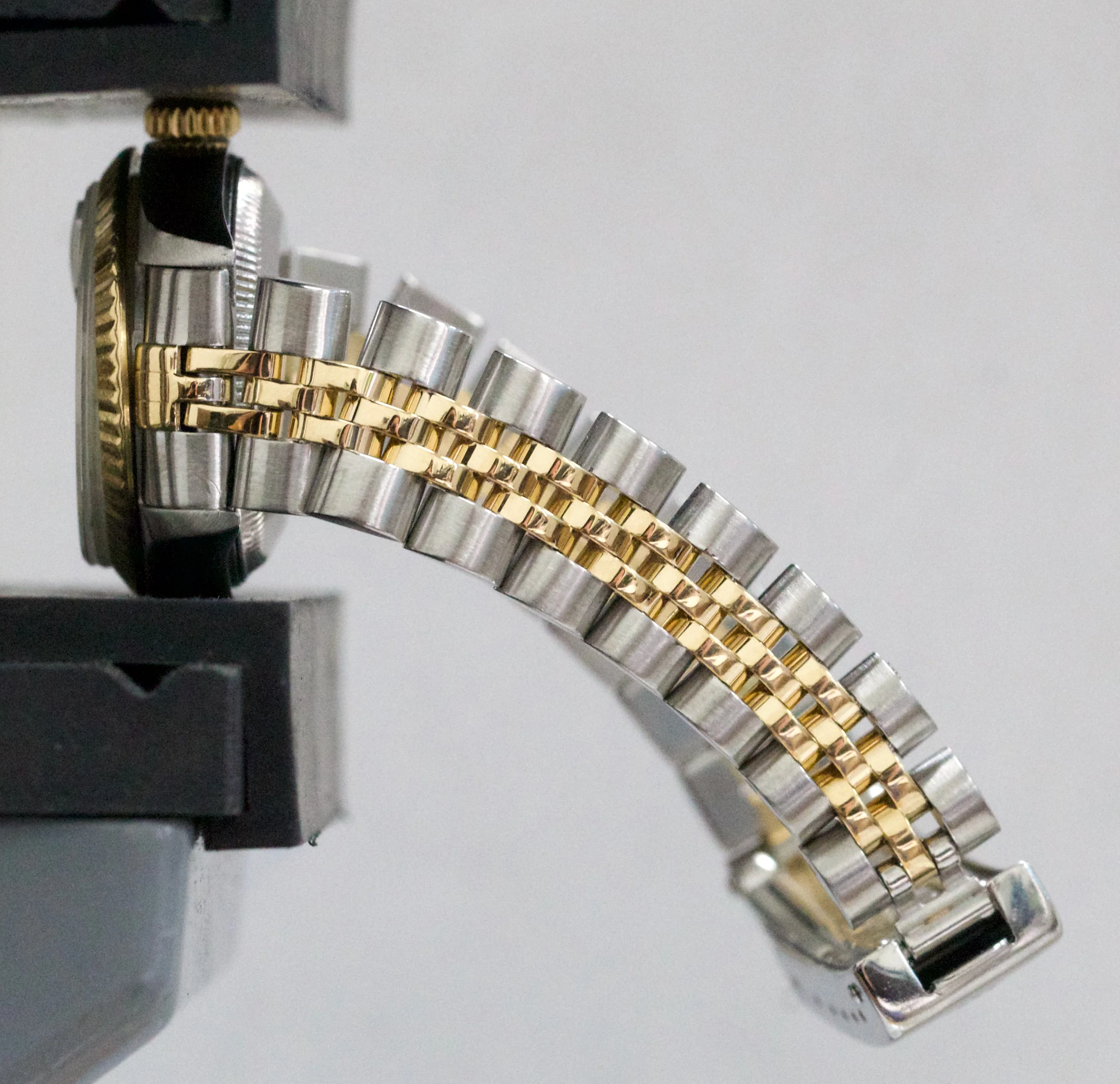 Ladies Rolex DateJust 26mm BLUE DIAMOND Bezel 18K Gold Steel JUBILEE 69173 - Image 10