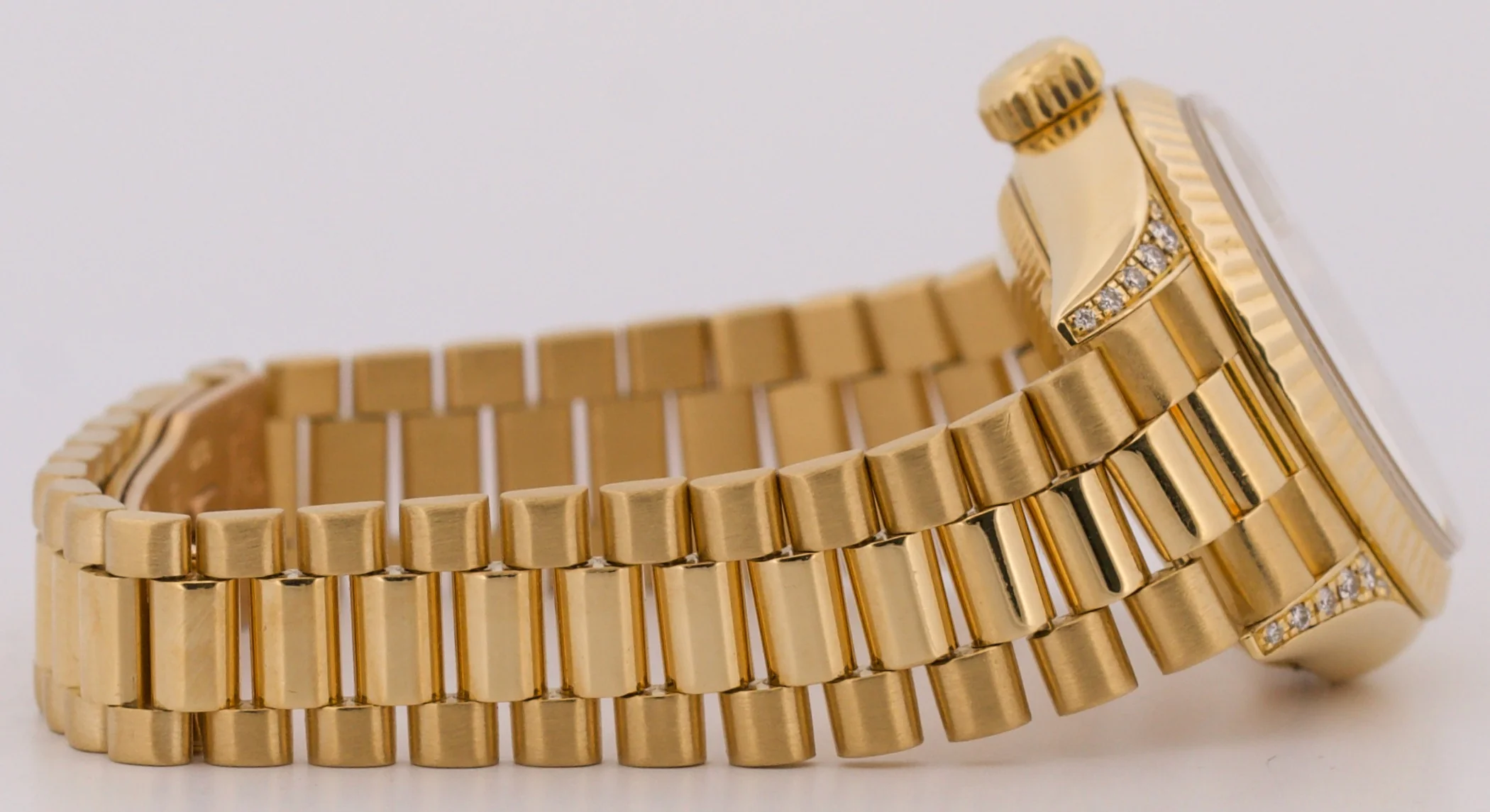 Ladies Rolex DateJust President 26mm MOP DIAMOND 18K Yellow Gold Fluted 69238 - Image 8