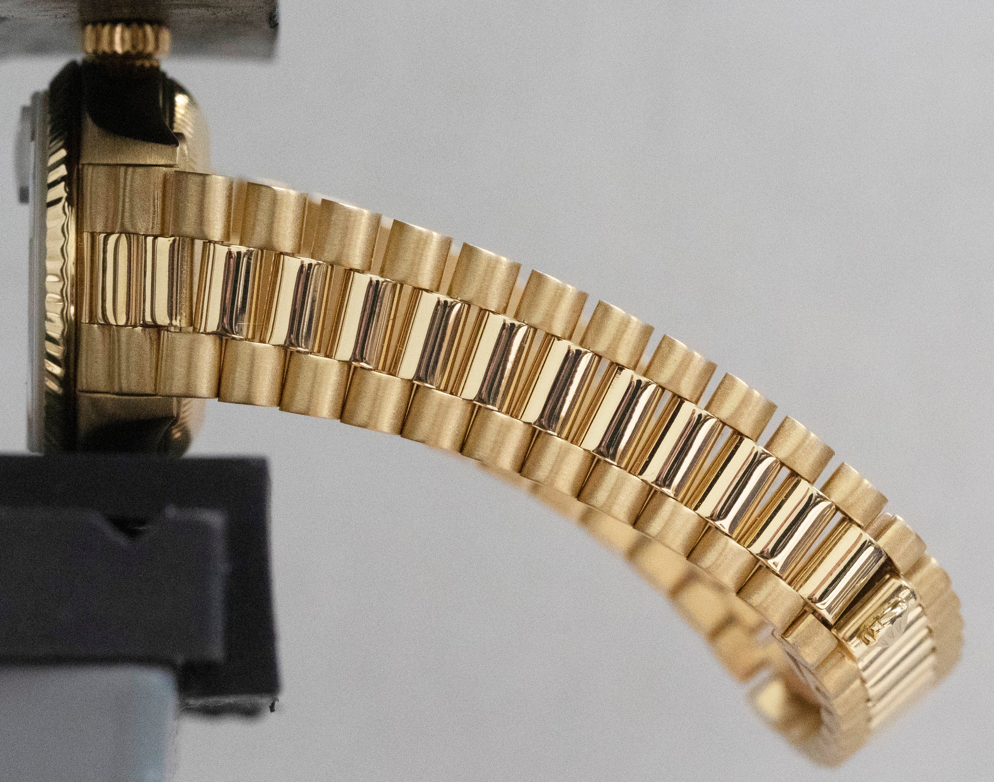 Ladies Rolex DateJust President BLUE ROMAN 18K Yellow Gold 26mm 69178 Watch - Image 10