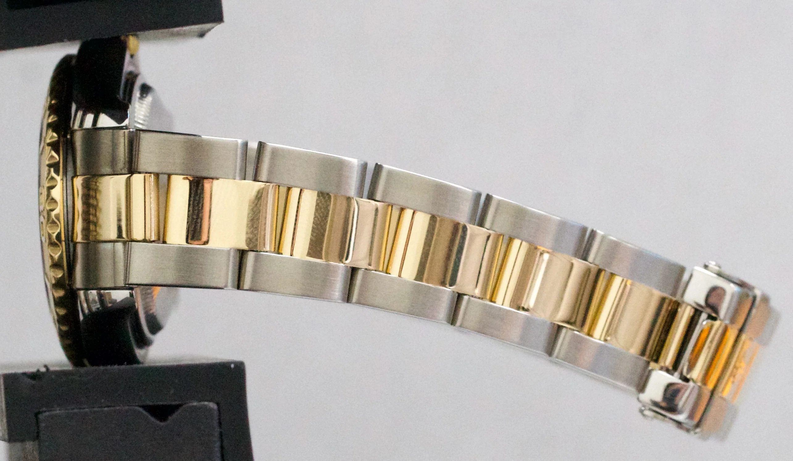 Ladies Rolex Yacht-Master WHITE 18K Yellow Gold Steel 29mm Two-Tone 169623 Watch - Image 10