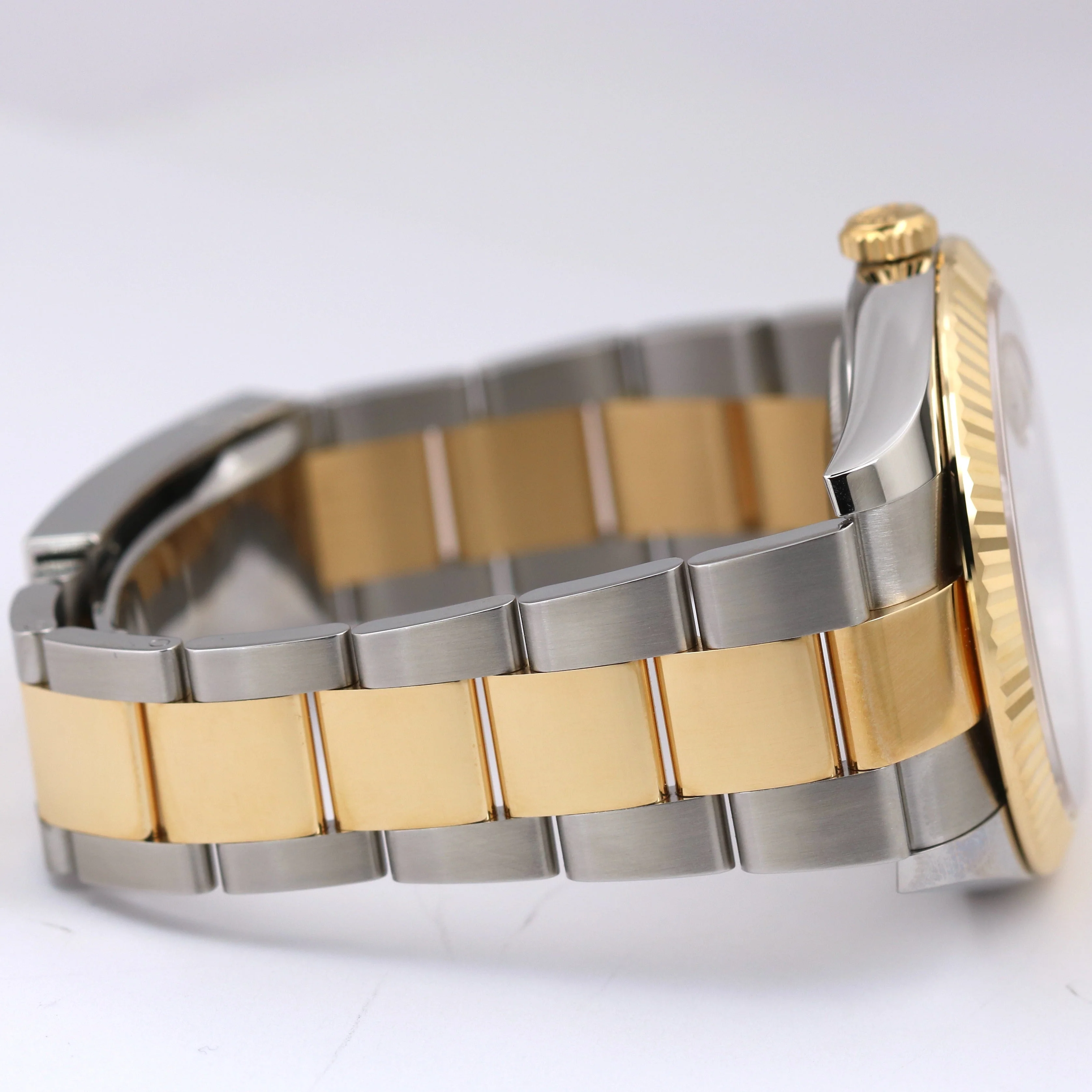 MINT 2022 Rolex DateJust White 126333 41mm 18K Gold Steel 41mm Oyster Watch BOX - Image 8