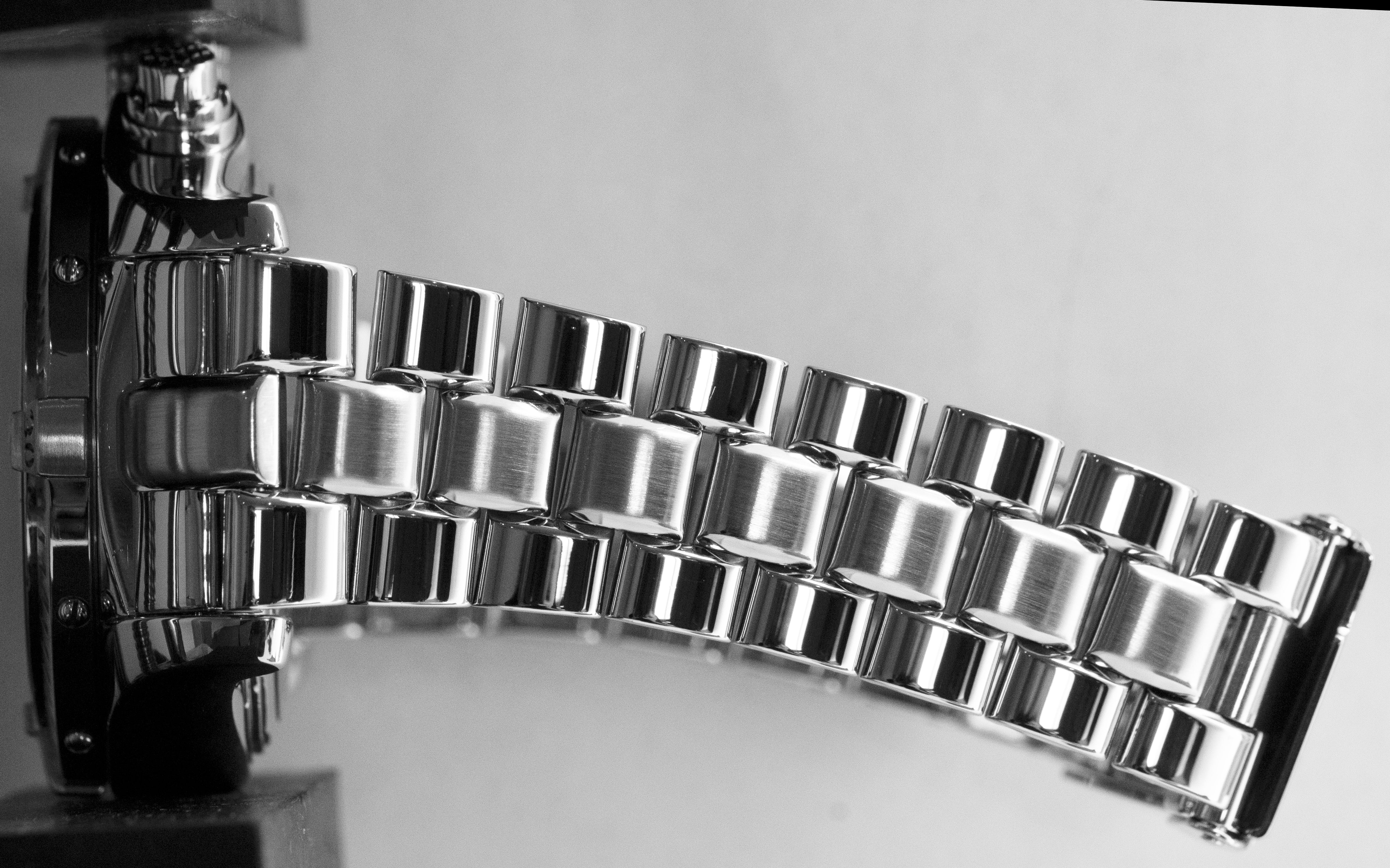MINT Breitling Avenger 69 Rattrapante 44mm Steel Black Quartz Watch A69360 BOX - Image 9