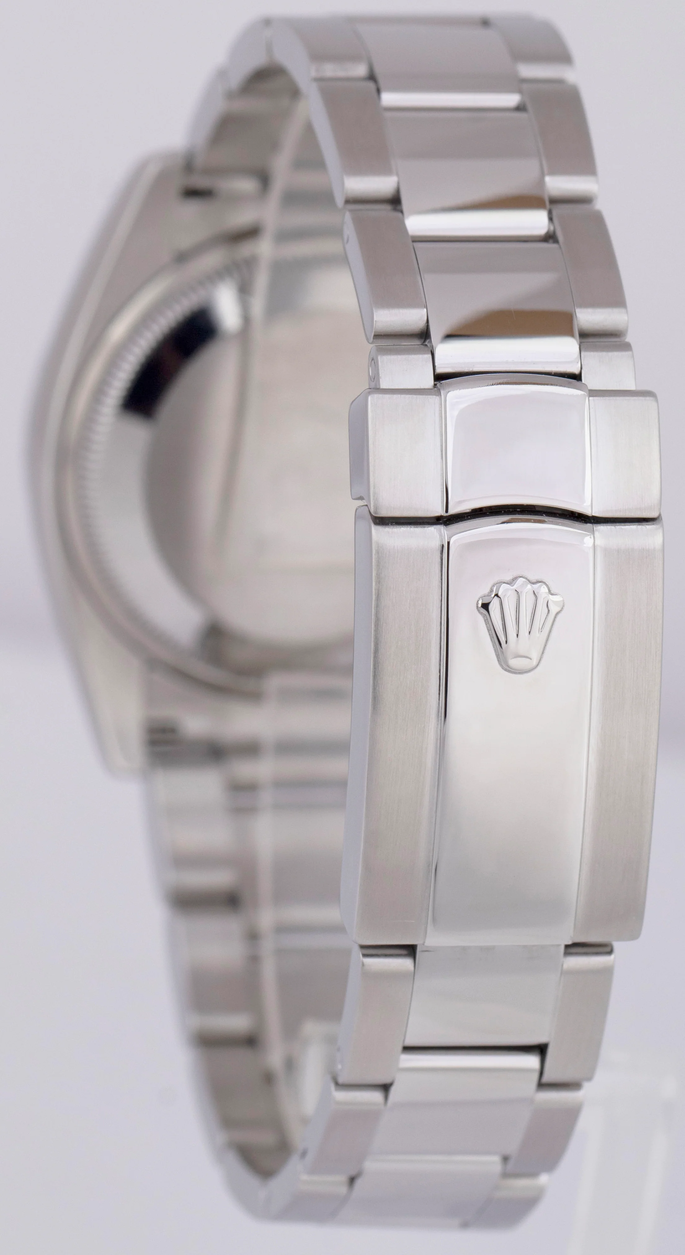 MINT Rolex Oyster Perpetual Date 34mm Black Dial Stainless Steel 115200 Watch - Image 5
