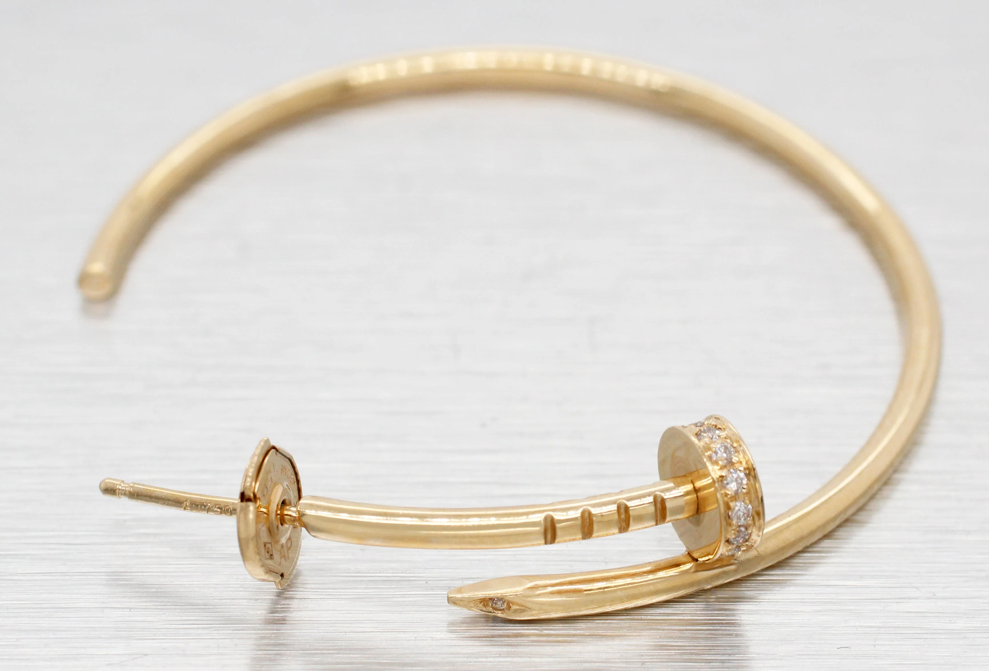 Cartier Juste Un Clou Hoop Earrings, Large, 0.17ctw Diamond - 18k Yellow Gold - Image 3