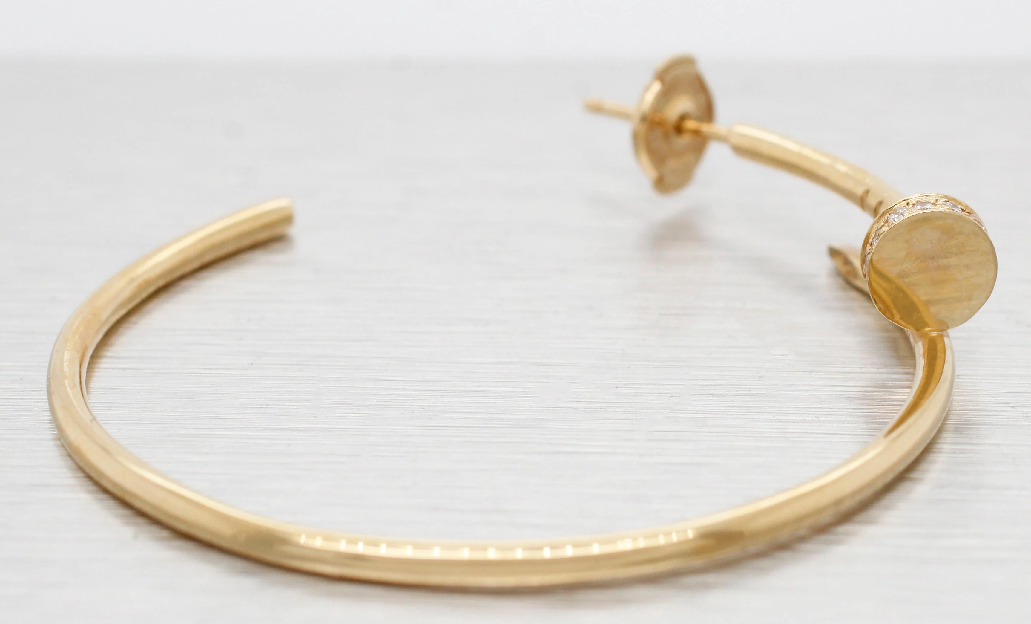 Cartier Juste Un Clou Hoop Earrings, Large, 0.17ctw Diamond - 18k Yellow Gold - Image 6