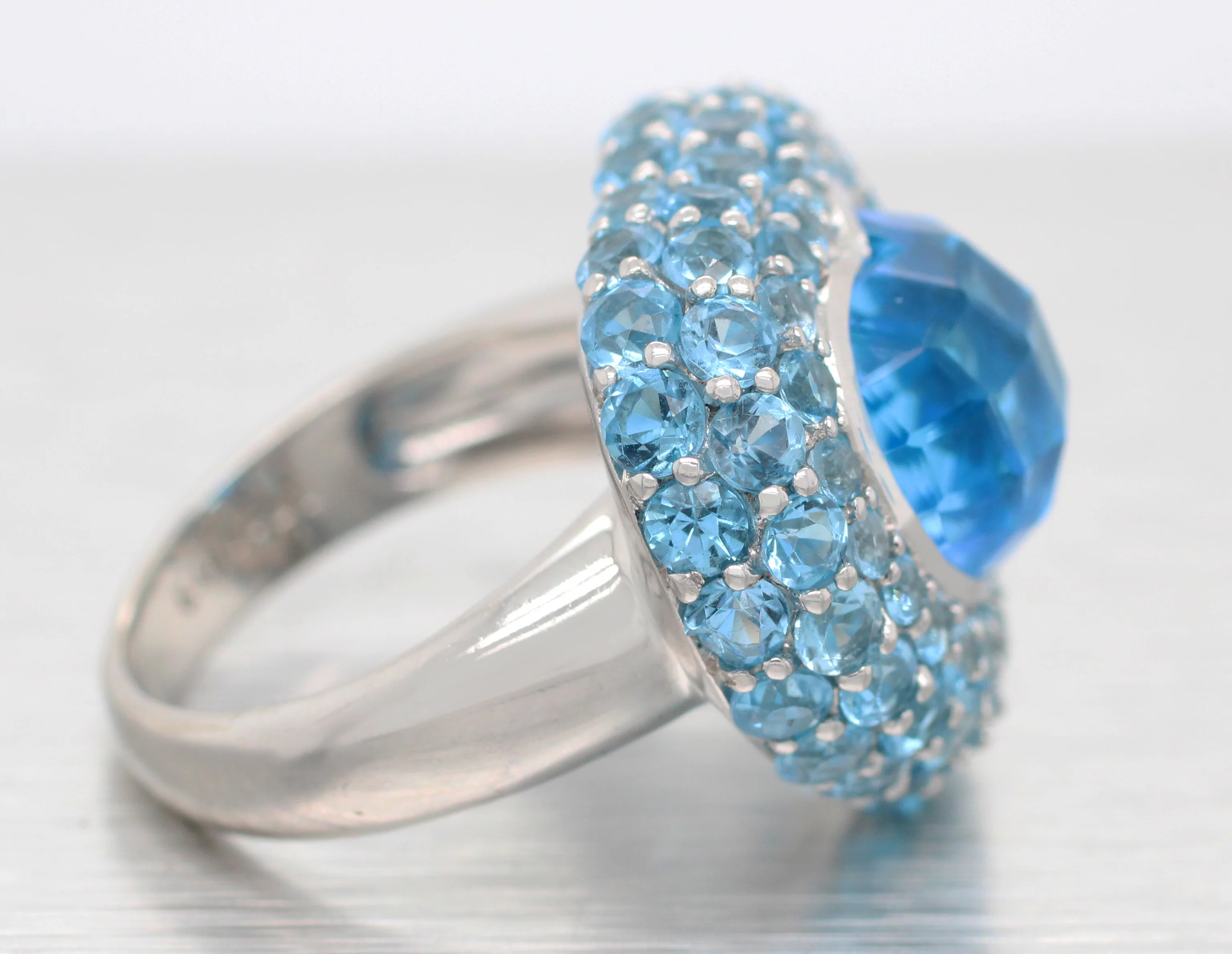 Modern Blue Topaz & Aquamarine Heart Cocktail Ring - 14k White Gold - Image 3