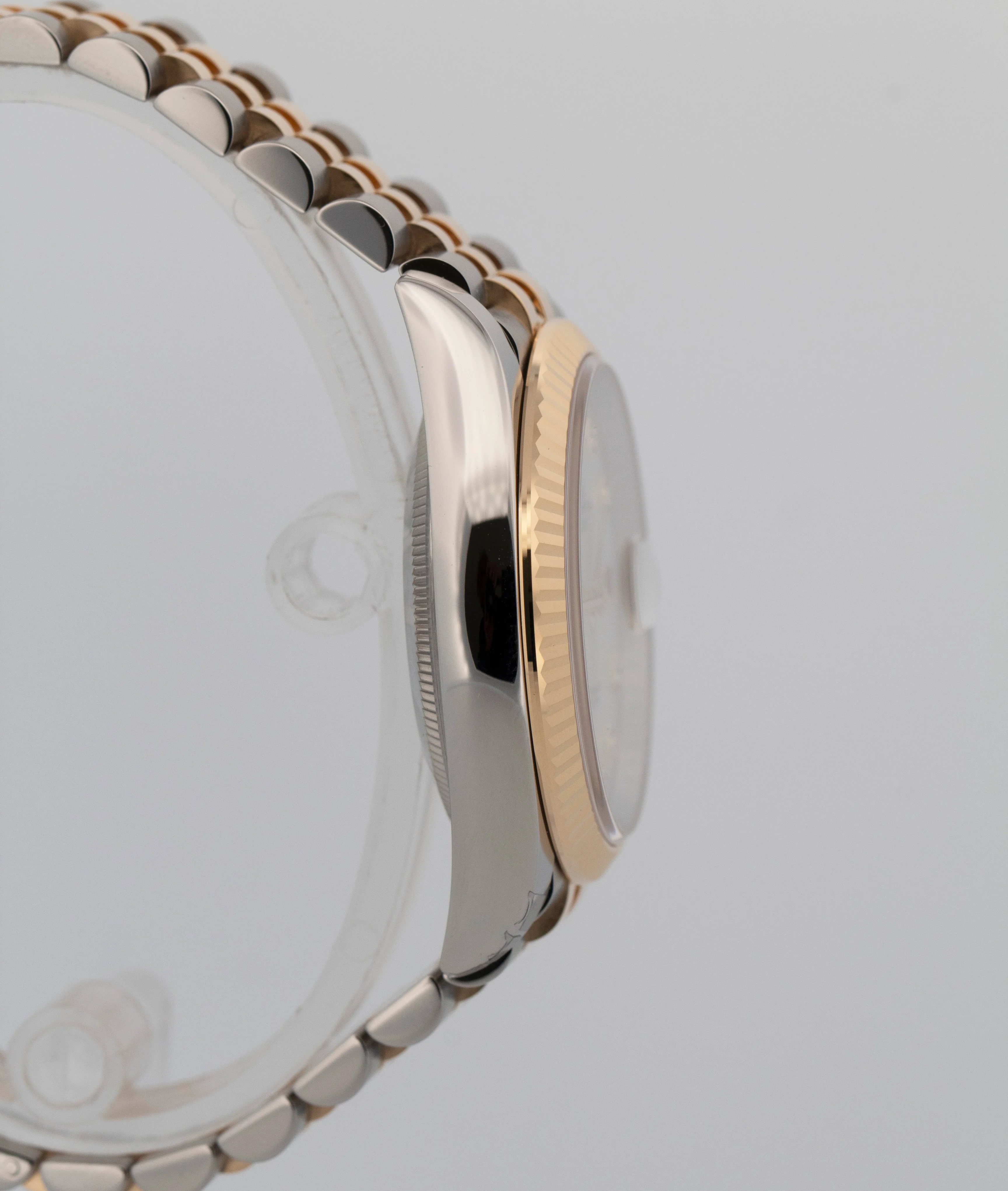 NEW 2026 PAPERS Rolex DateJust 36mm MOP DIAMOND Gold Two-Tone Watch 126233 BOX - Image 4