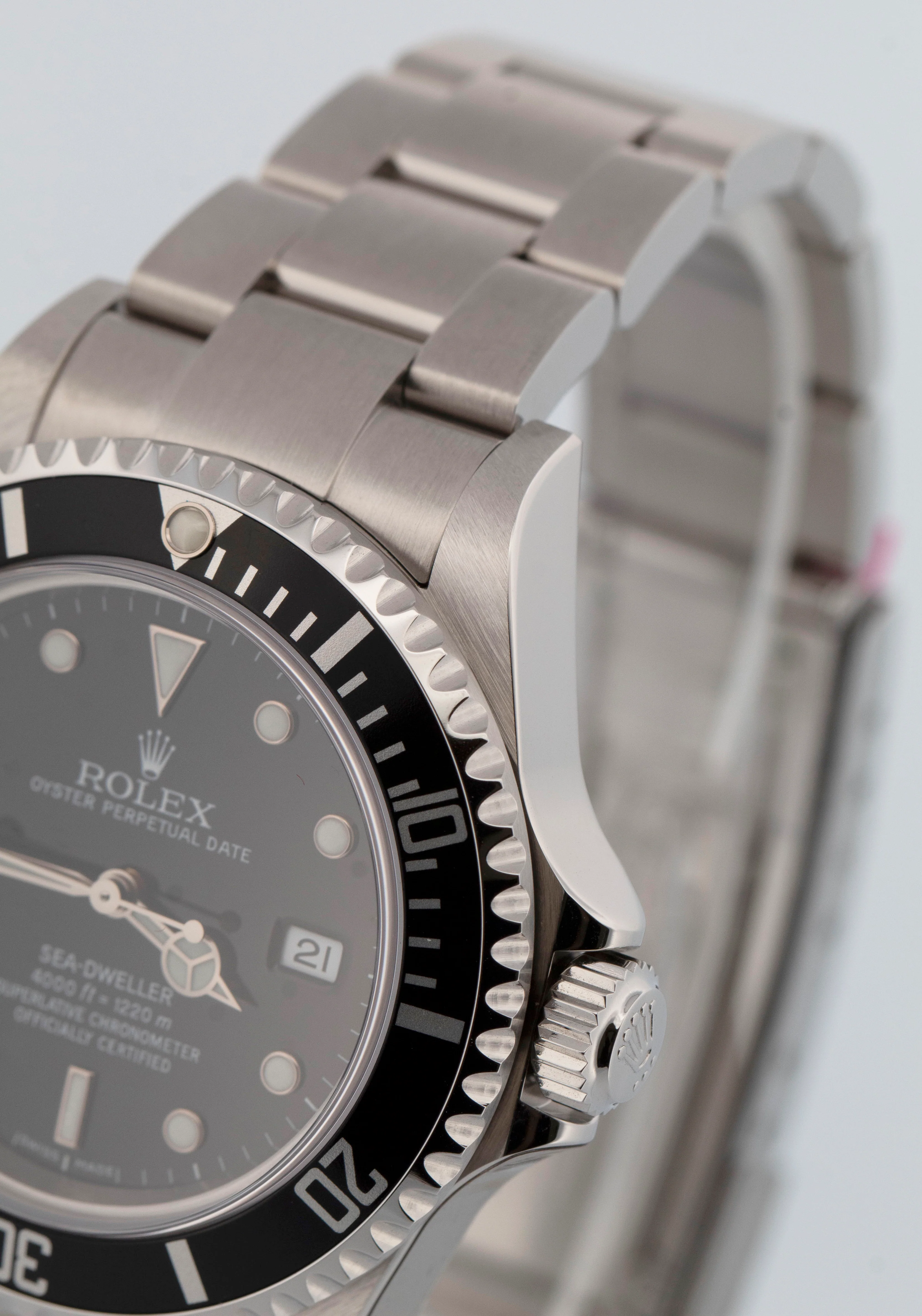 NEW STICKERED PAPERS Rolex Sea-Dweller 16600 40mm Black Steel NOS Date Watch BOX - Image 6