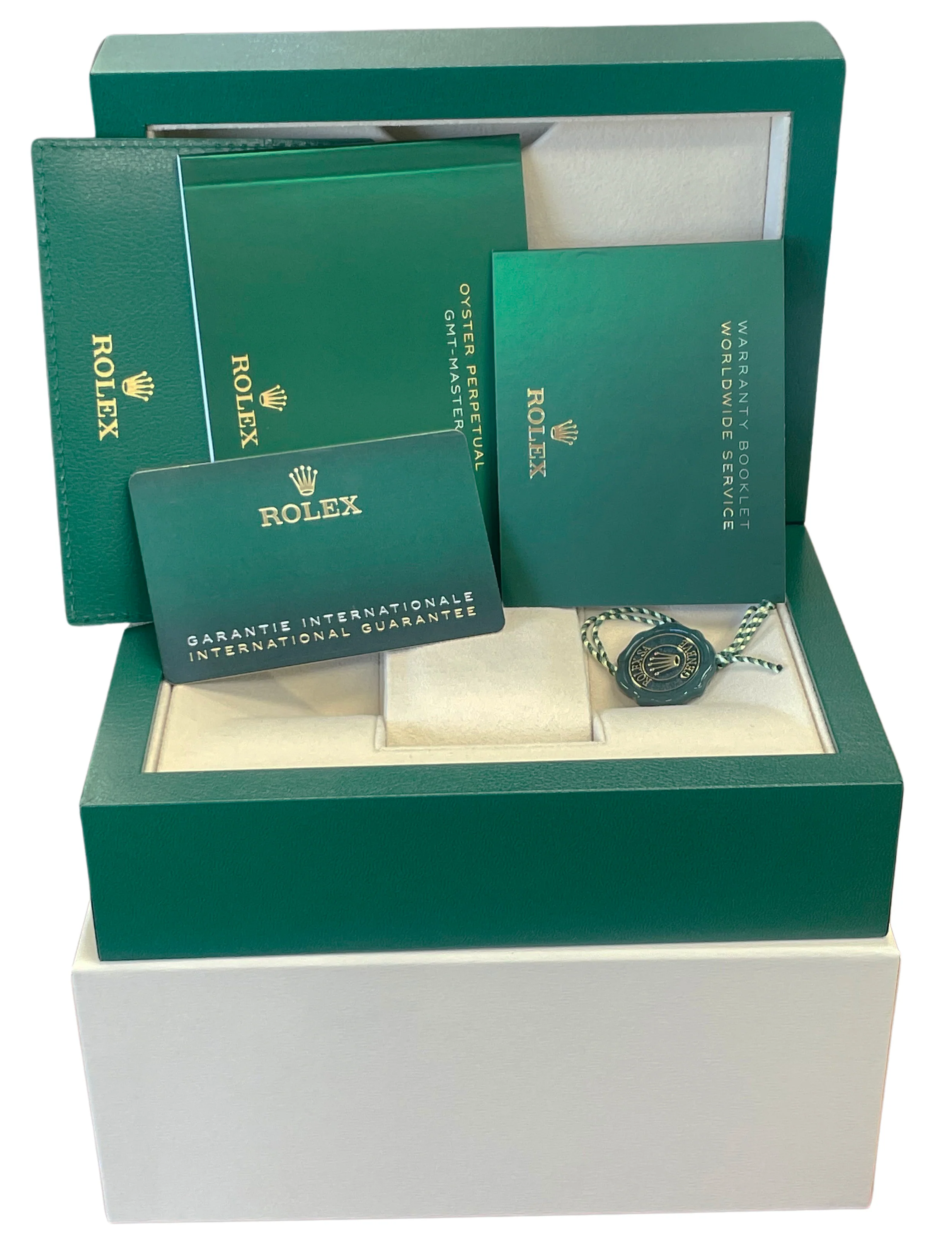NEW UNWORN 2024 PAPERS Rolex GMT-Master II 18K Gold 40mm JUBILEE 126713 GRNR BOX - Image 2