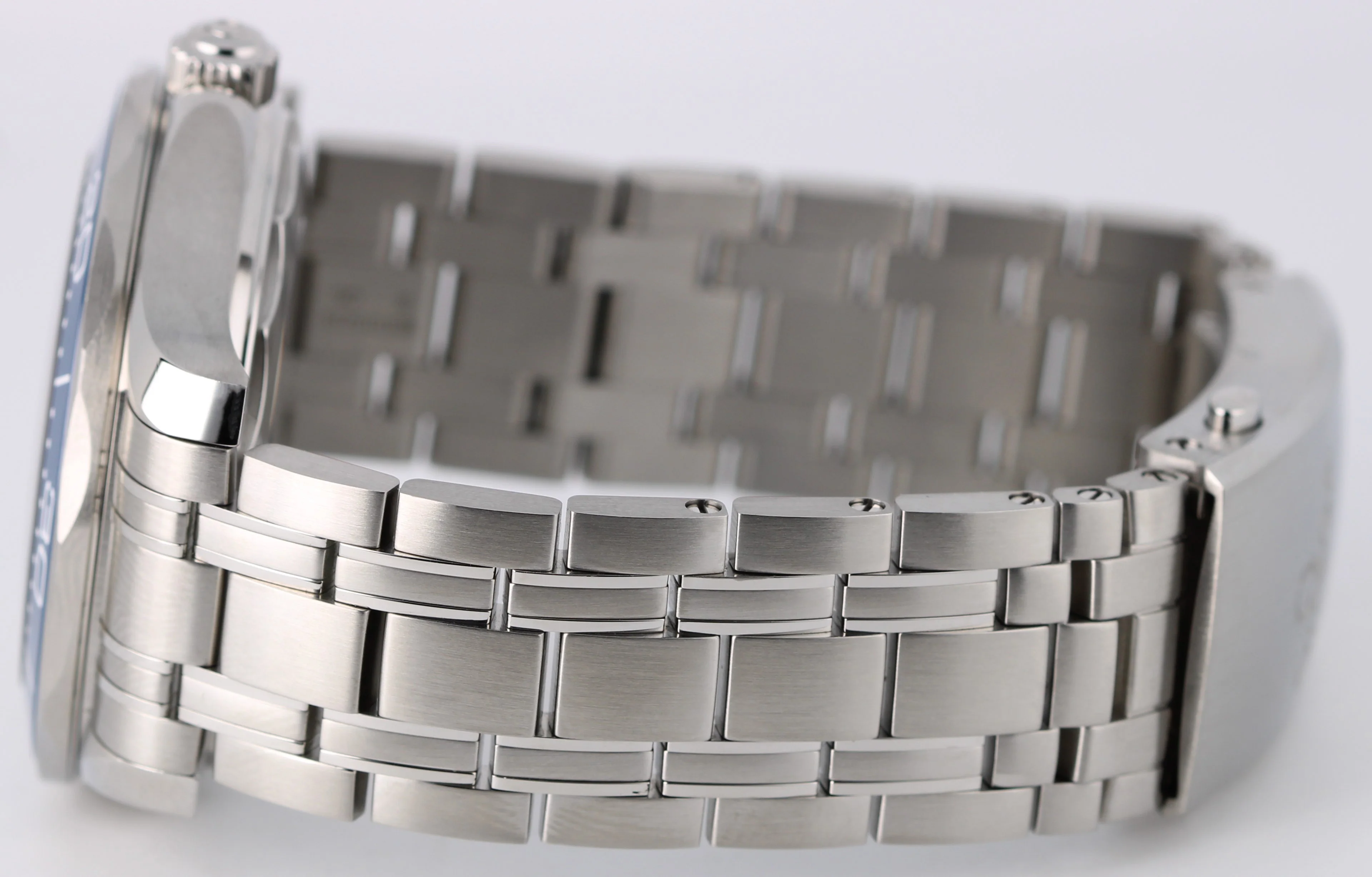 OCT. 2023 PAPERS Omega Seamaster Diver Steel Grey 42mm 210.30.42.20.06.001 Watch - Image 7
