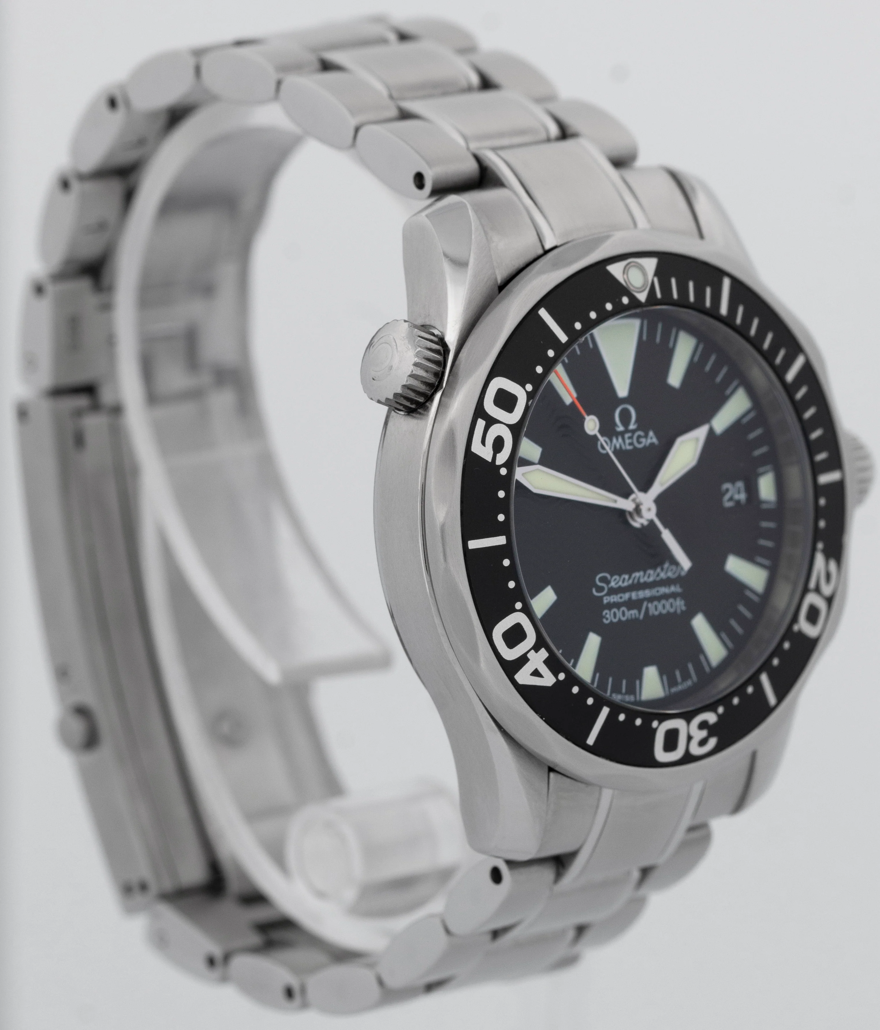 Omega Seamaster 36mm Black Stainless Steel 2262.50.00 Bond 2262.50 Quartz Watch - Image 4