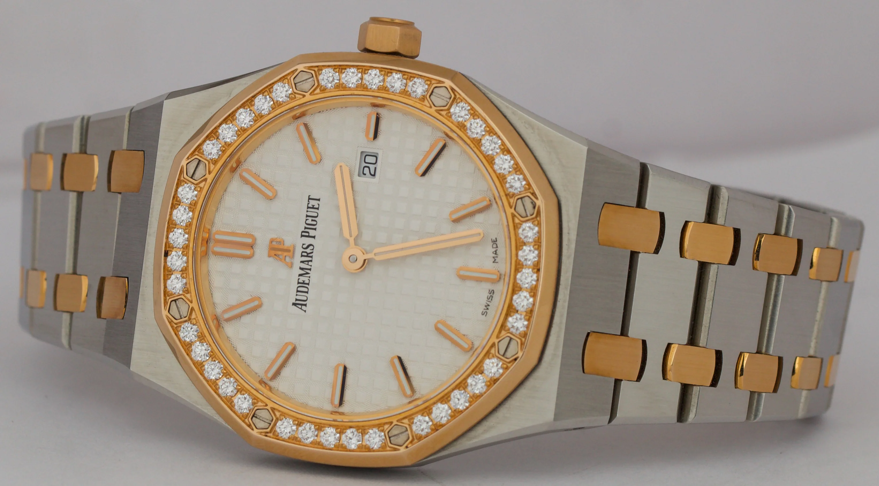 PAPERS Audemars Piguet Royal Oak WHITE DIAMOND 18K Gold Steel 33mm 67651SR BOX - Image 11