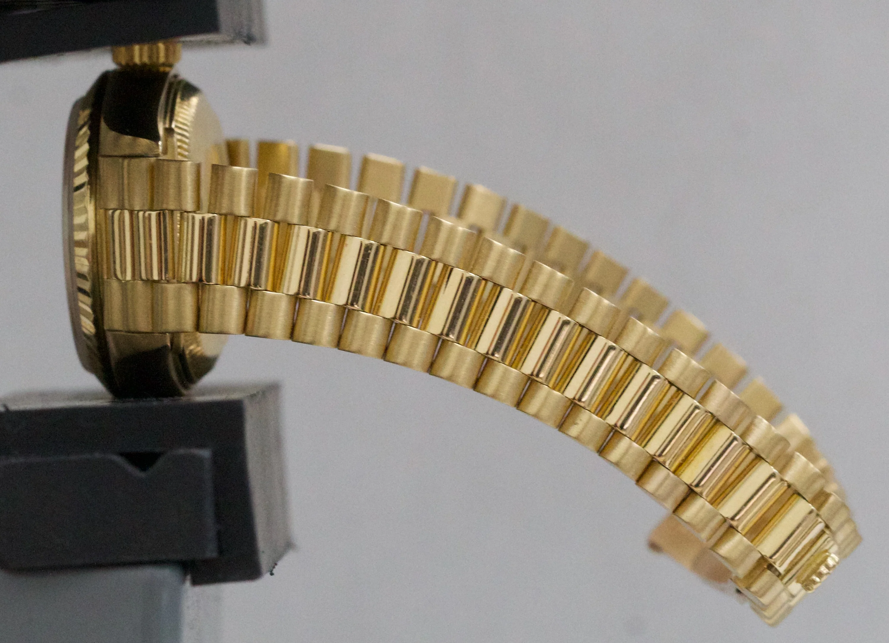 PAPERS Ladies Rolex DateJust President 26mm MOP DIAMOND 18K Gold 69178 BOX - Image 10