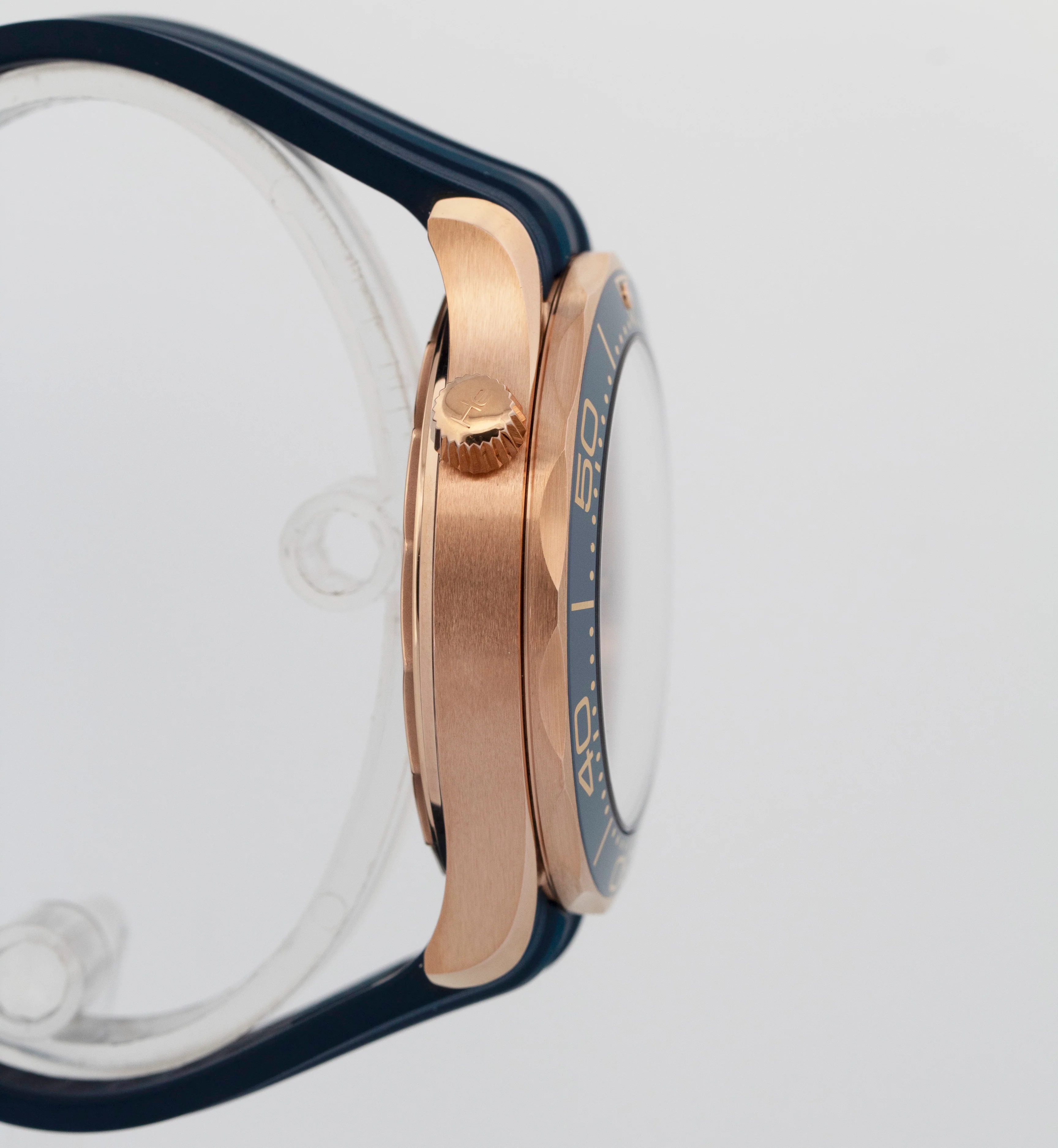 PAPERS Omega Seamaster Ceramic Blue Sedna 18K GOLD 43mm 210.62.42.20.03.001 BOX - Image 6