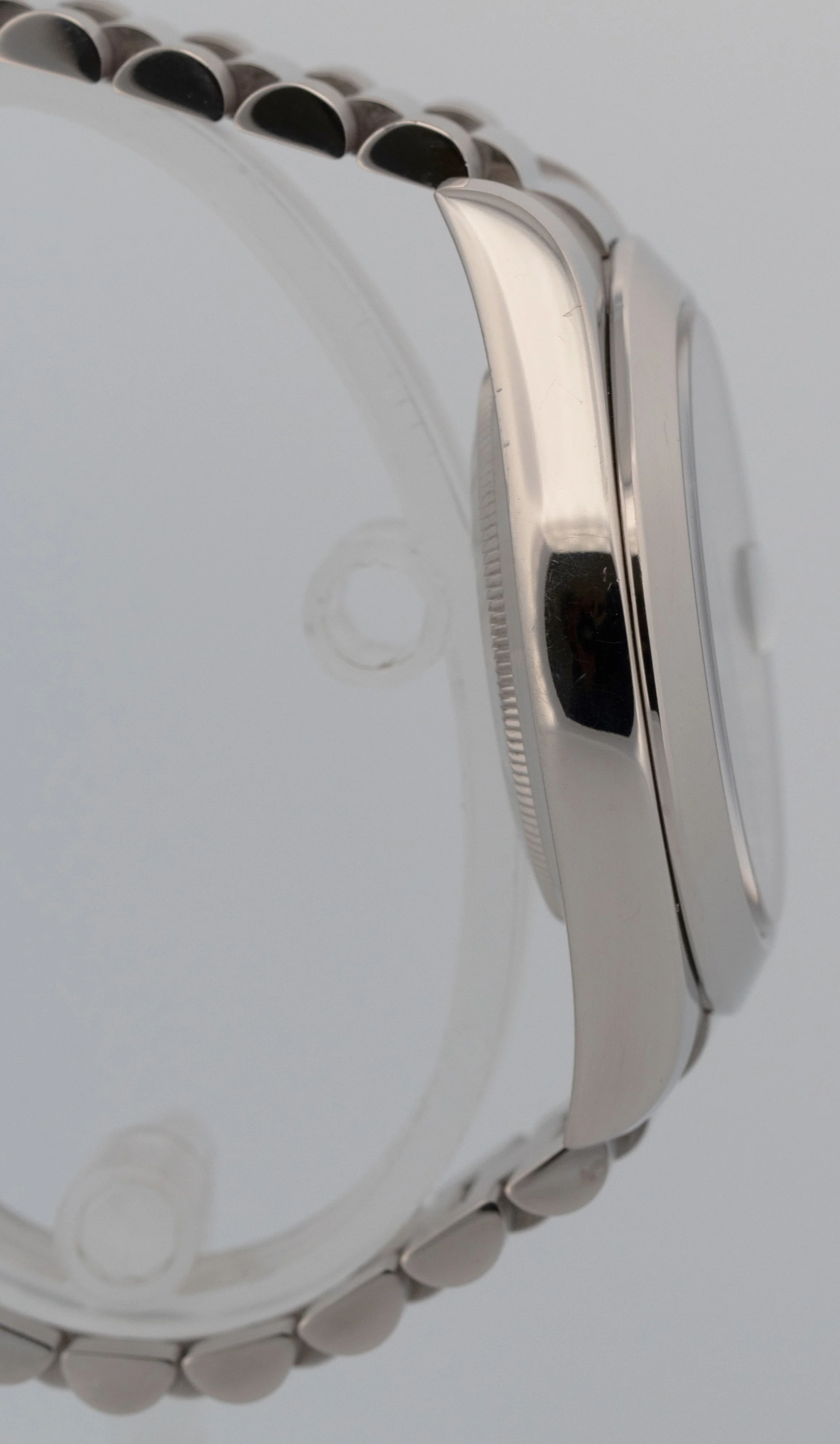 PAPERS UNPOLISHED Rolex Day-Date Presidential 41mm 950 Platinum 218206 Watch BOX - Image 4