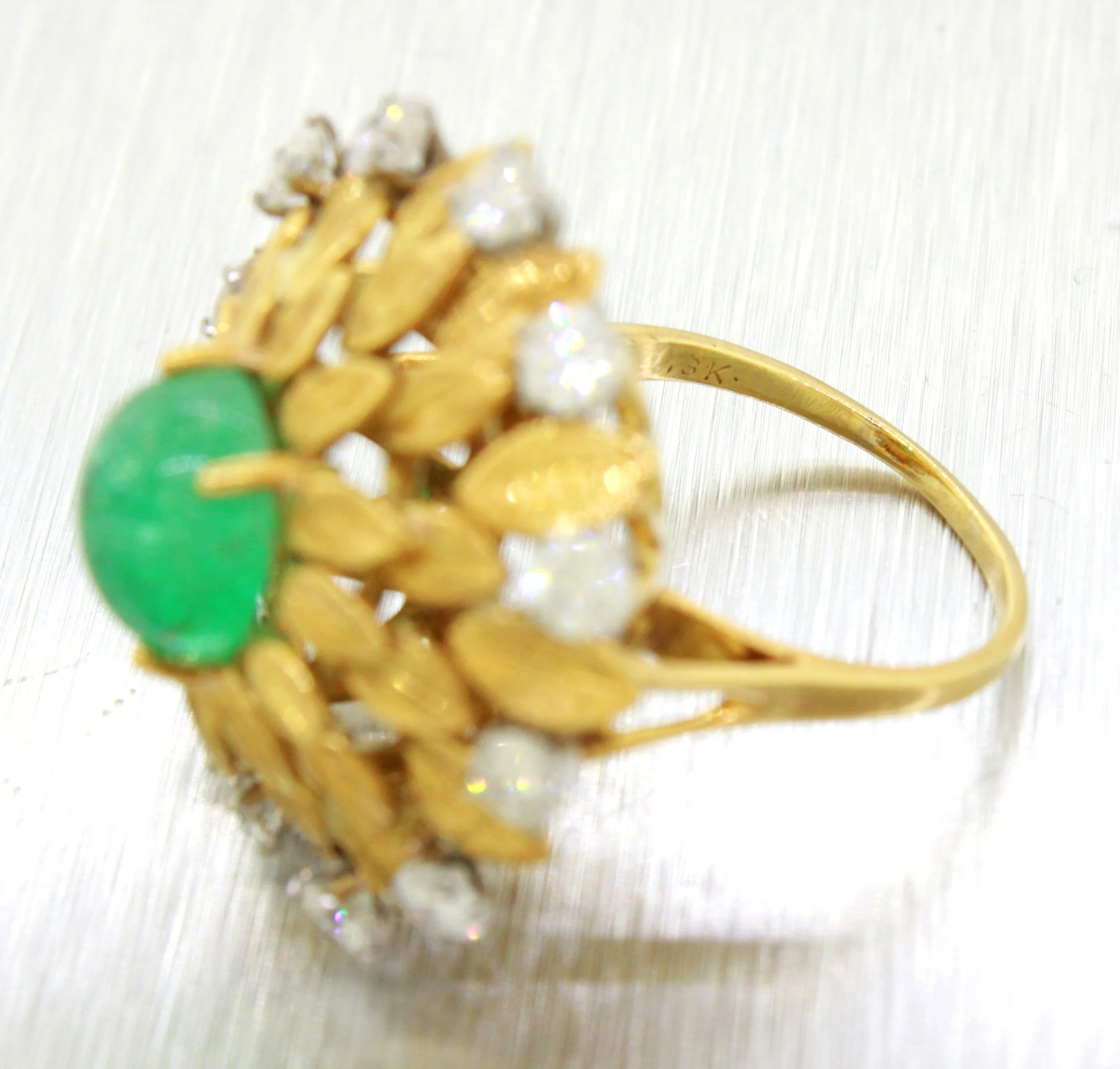 Buccellati 18k Solid Yellow Gold 2.60ct Cabochon Emerald & Diamond Cocktail Ring - Image 6