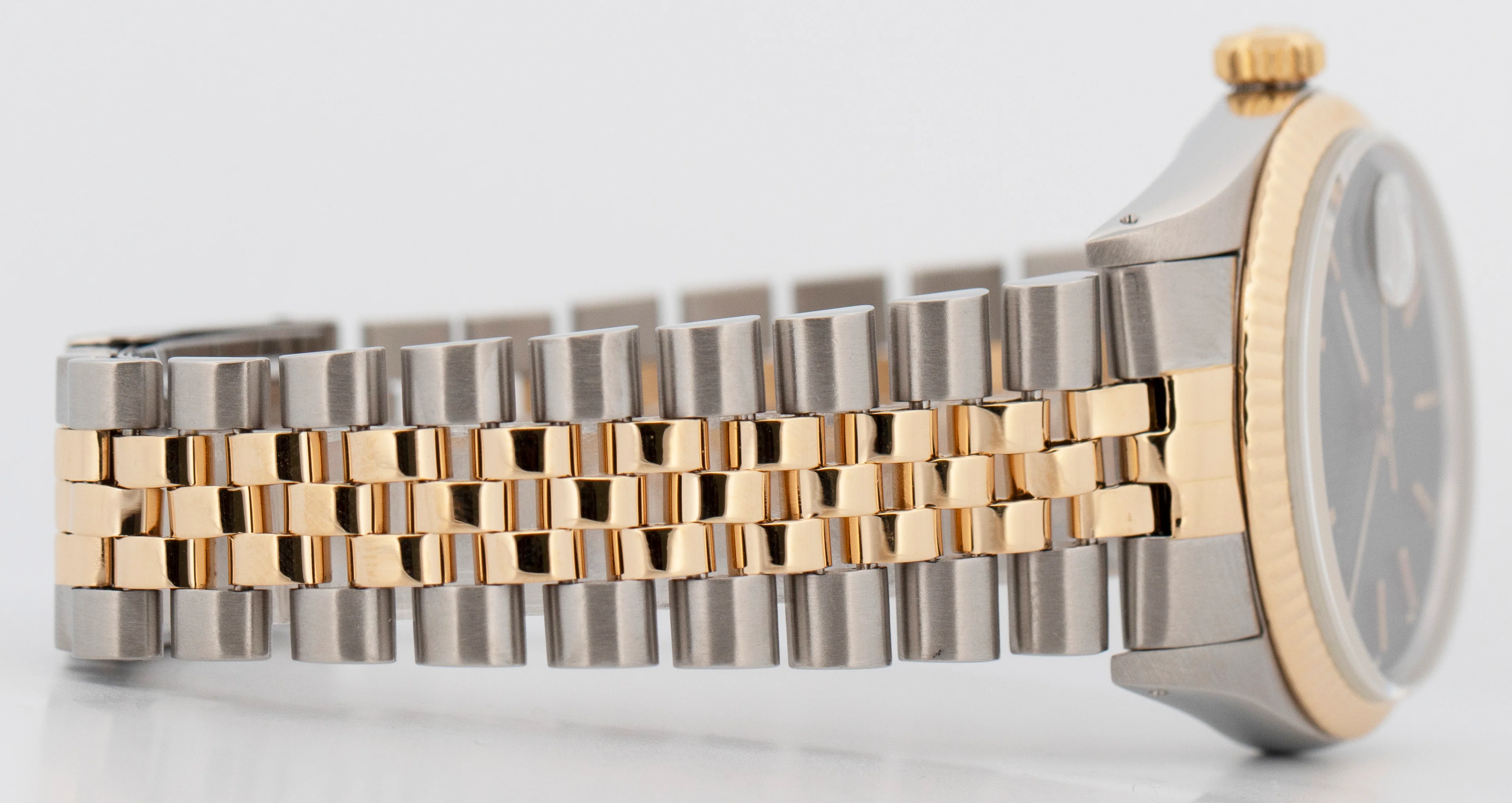 Rolex DateJust 36mm Black Tapestry Two-Tone Jubilee 18K Yellow Gold Watch 16013 - Image 7