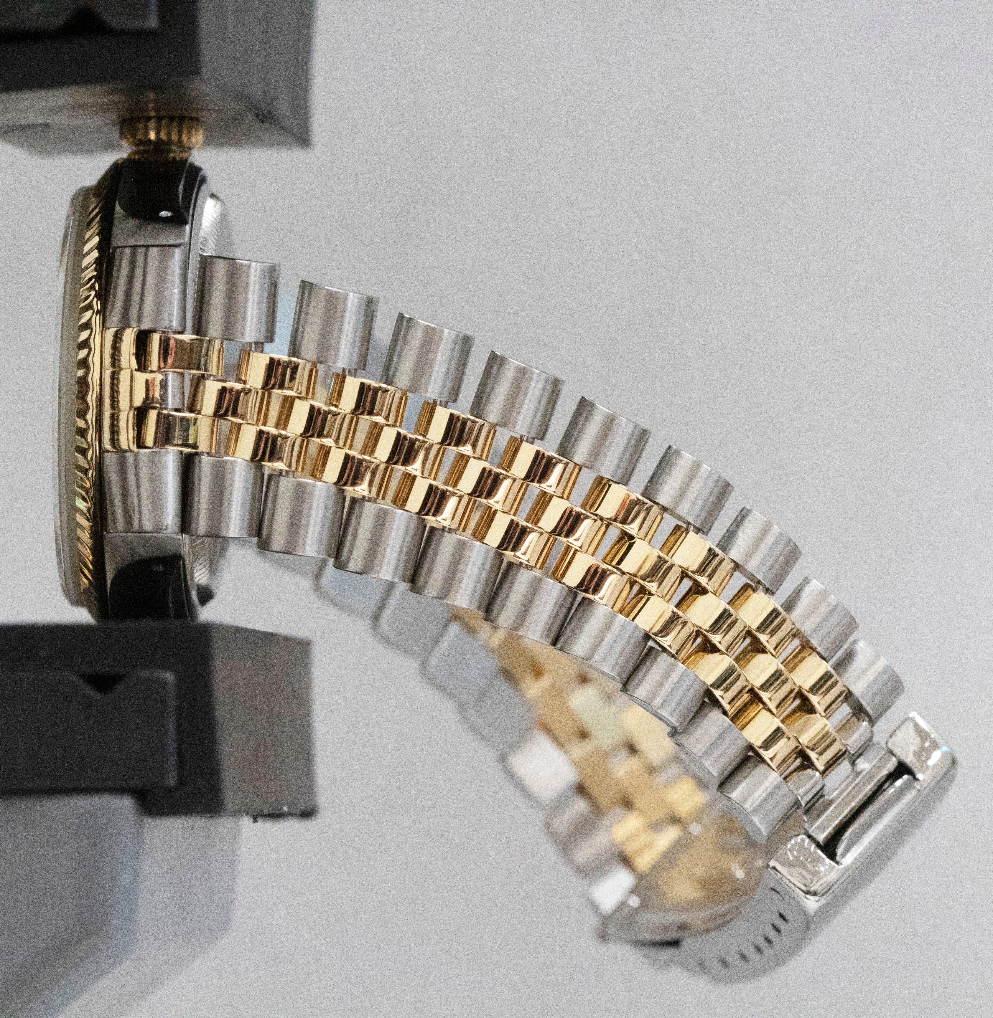 Rolex DateJust 36mm Black Tapestry Two-Tone Jubilee 18K Yellow Gold Watch 16013 - Image 9