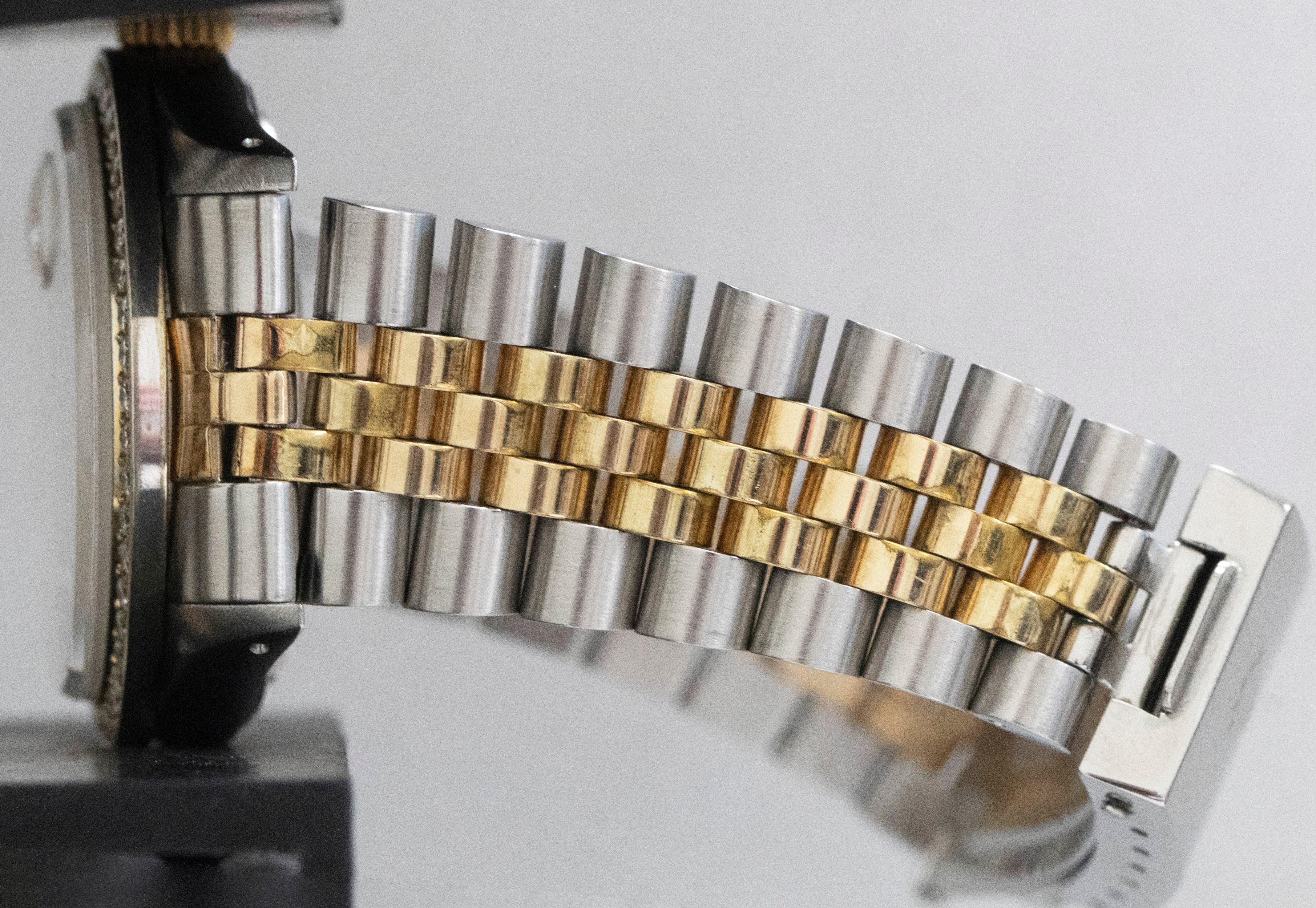 Rolex DateJust 36mm MOP DIAMOND 18K Gold Two-Tone Stainless Steel Watch 16013 - Image 10