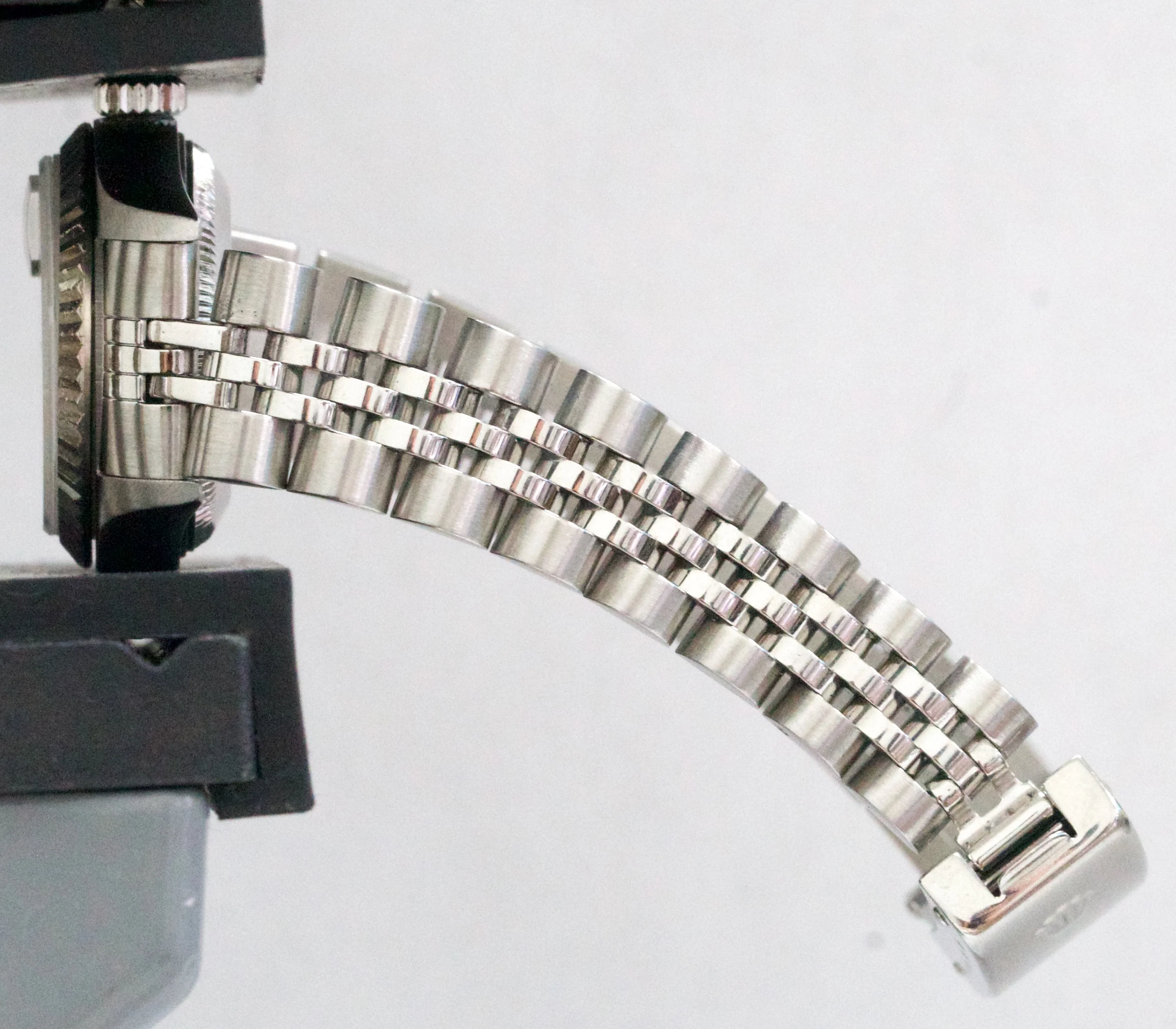 Rolex DateJust MOP ROMAN Stainless Steel 18K Gold JUBILEE Fluted 79174 Watch - Image 10