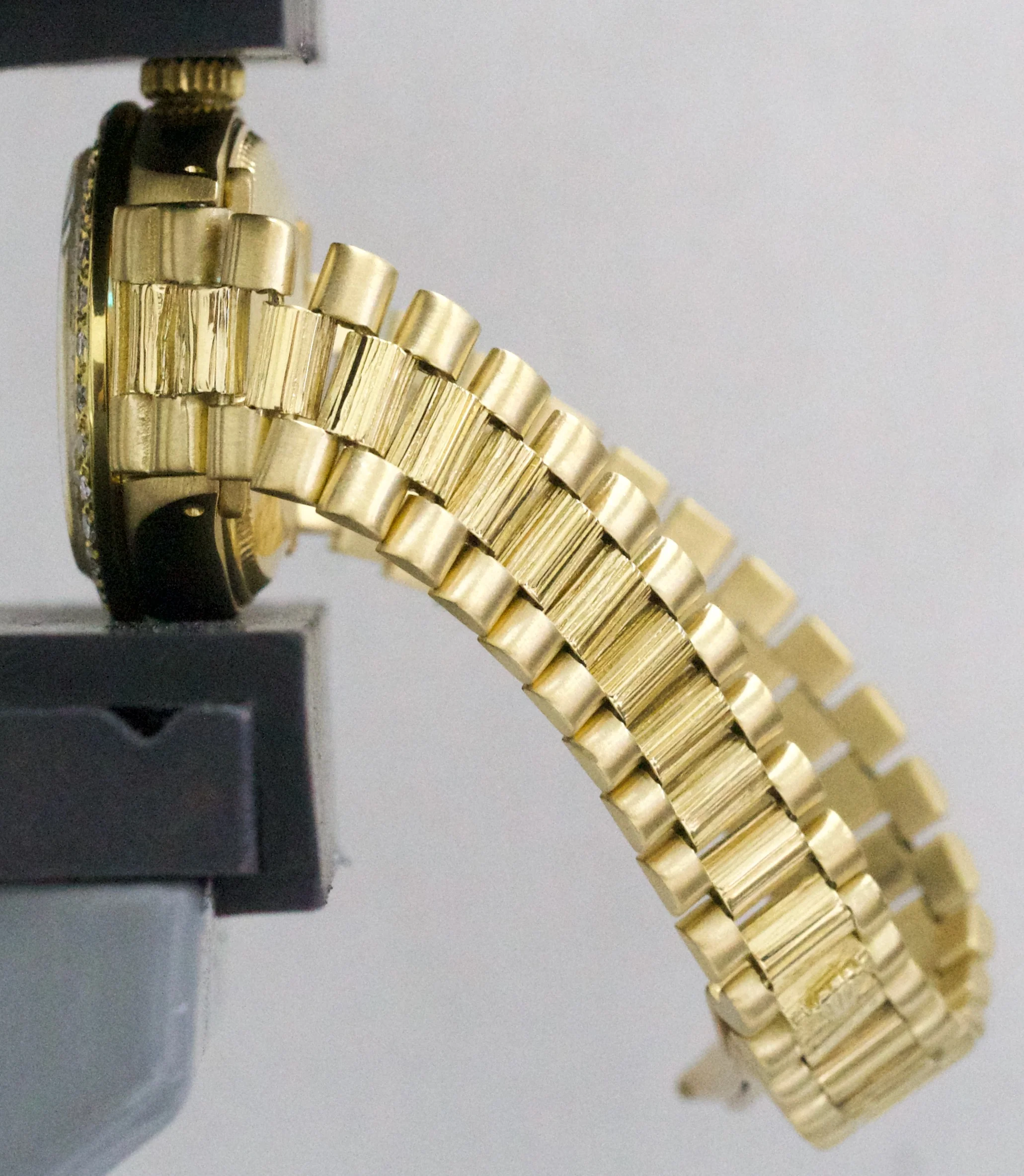 Rolex DateJust President 26mm CHAMPAGNE DIAMOND 18K Yellow Gold BARK 6917 BOX - Image 10