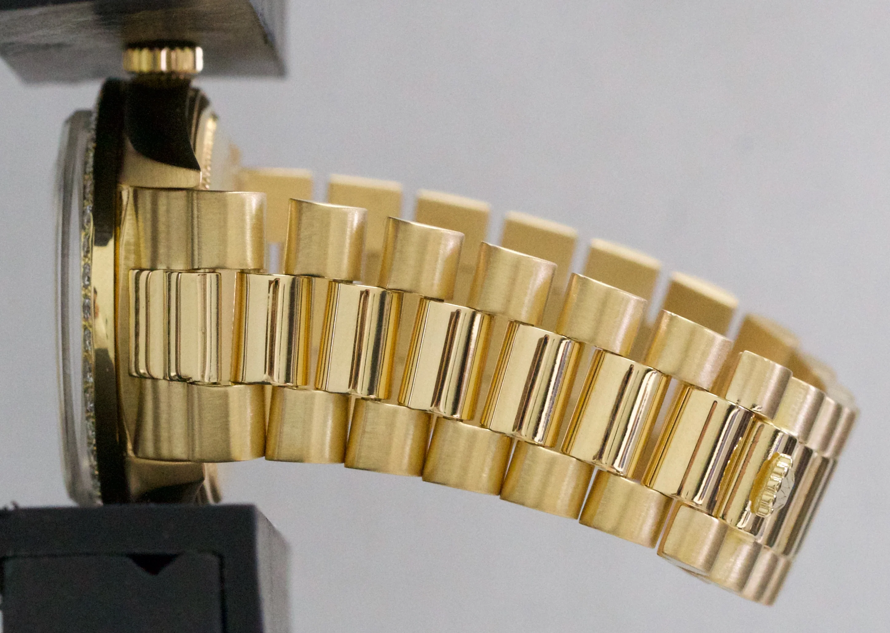 Rolex Day-Date President CHAMPAGNE 36mm DIAMOND BEZEL 18K Yellow Gold Watch 1803 - Image 10