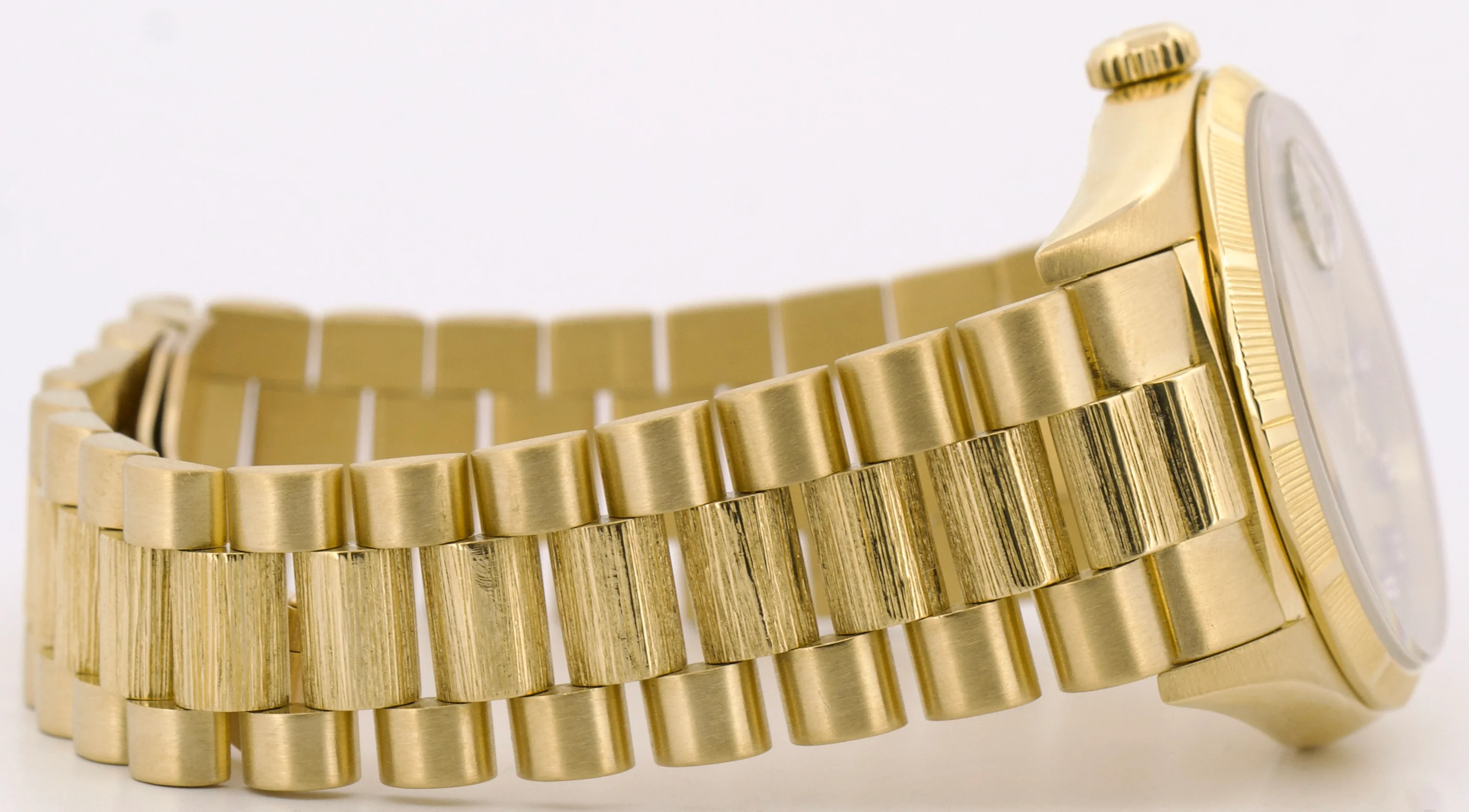 Rolex Day-Date President CHAMPAGNE DIAMOND 18K Yellow Gold BARK 36mm 18308 Watch - Image 8