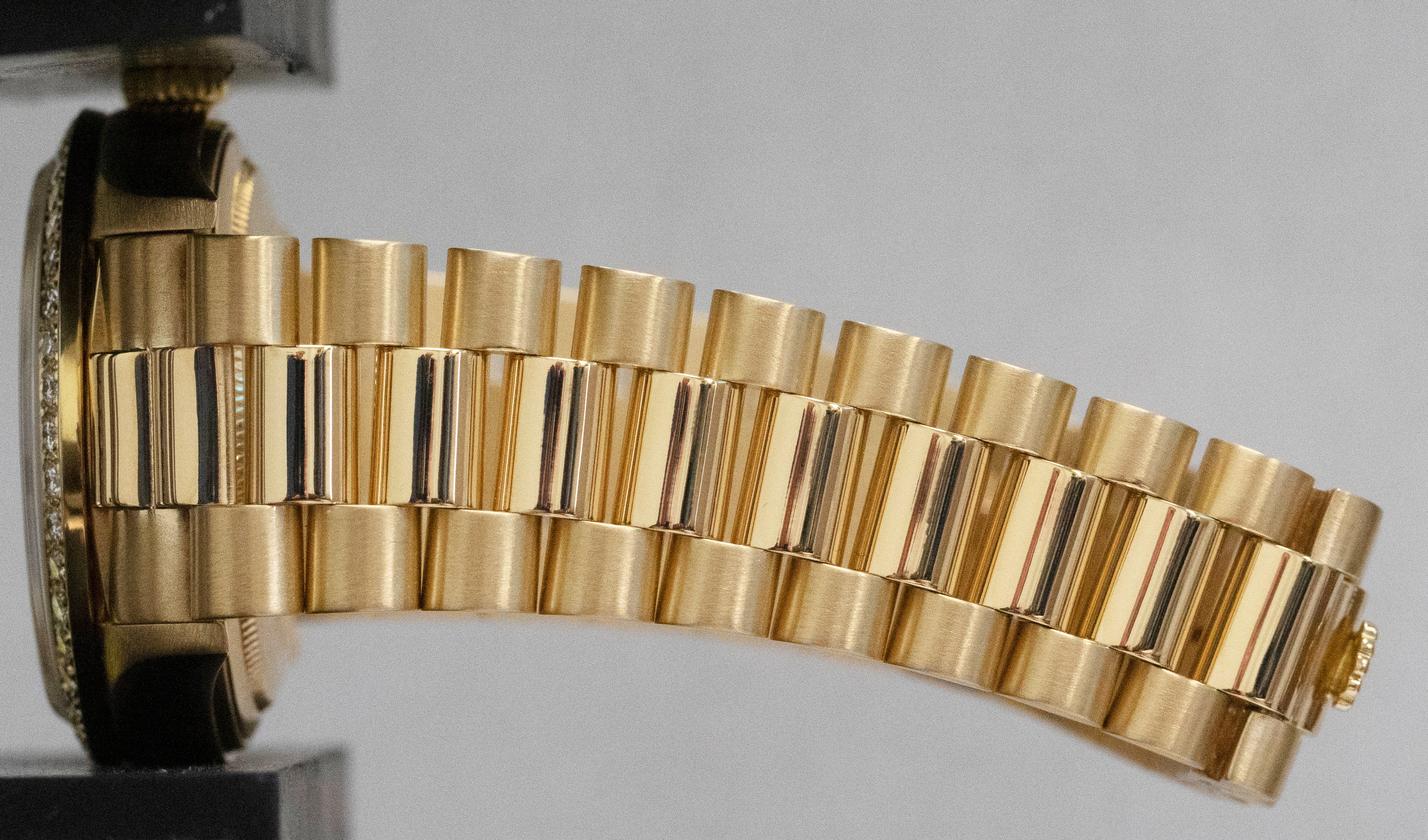 Rolex Day-Date President DIAMOND Black 36mm 18K Yellow Gold 18038 Watch - Image 12