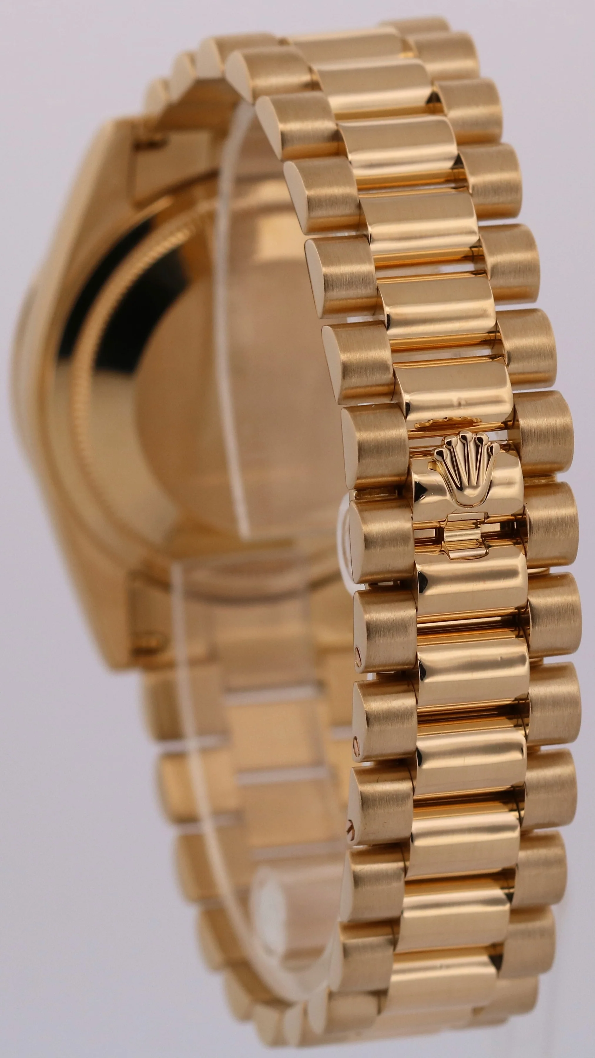 Rolex Day-Date 118238 Factory Champagne DIAMOND Rehaut HEAVY BAND 18K Gold 36mm - Image 6