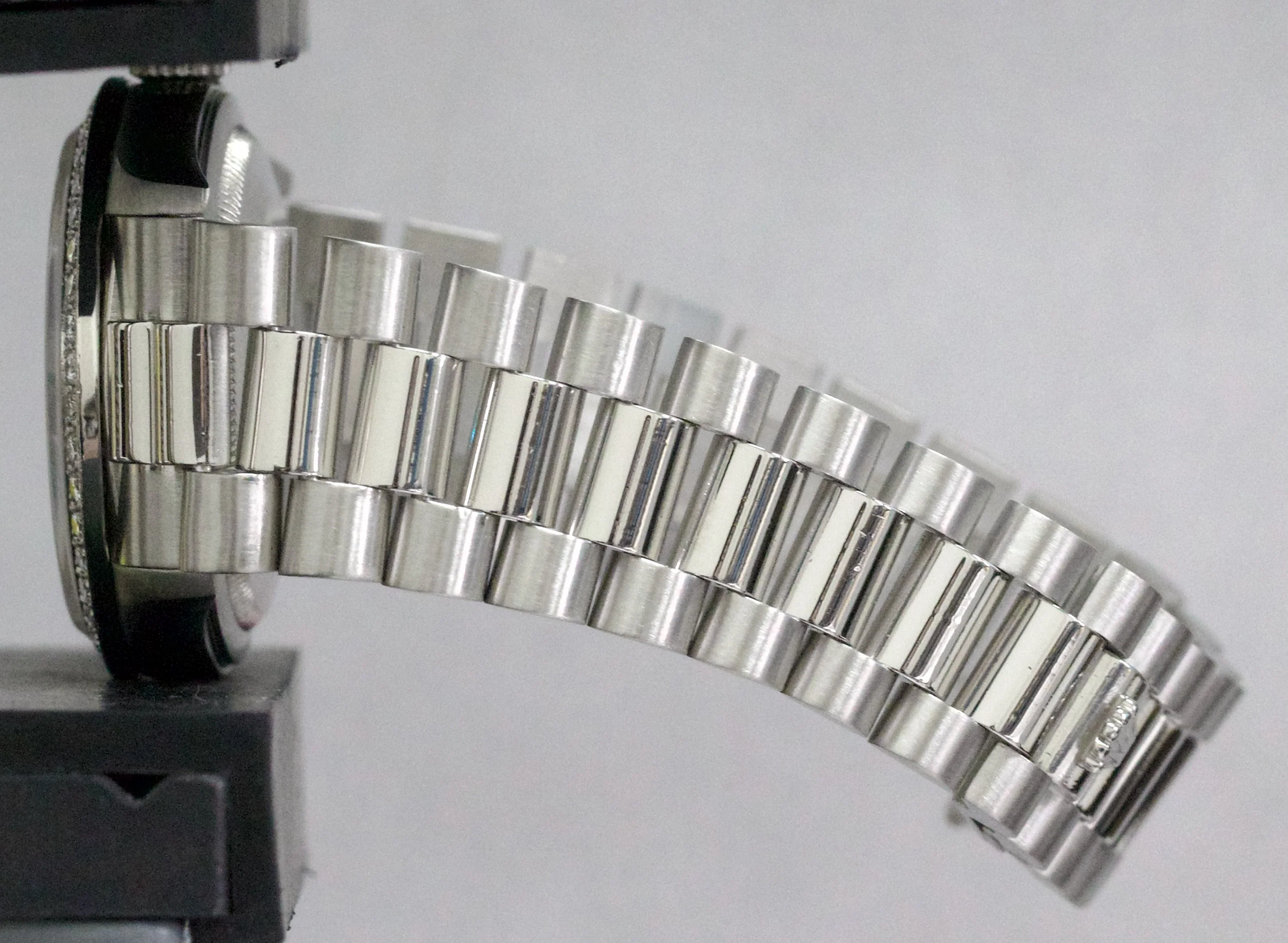 Rolex Day-Date President FACTORY SILVER DIAMOND 36mm 950 Platinum Watch 18346 - Image 10