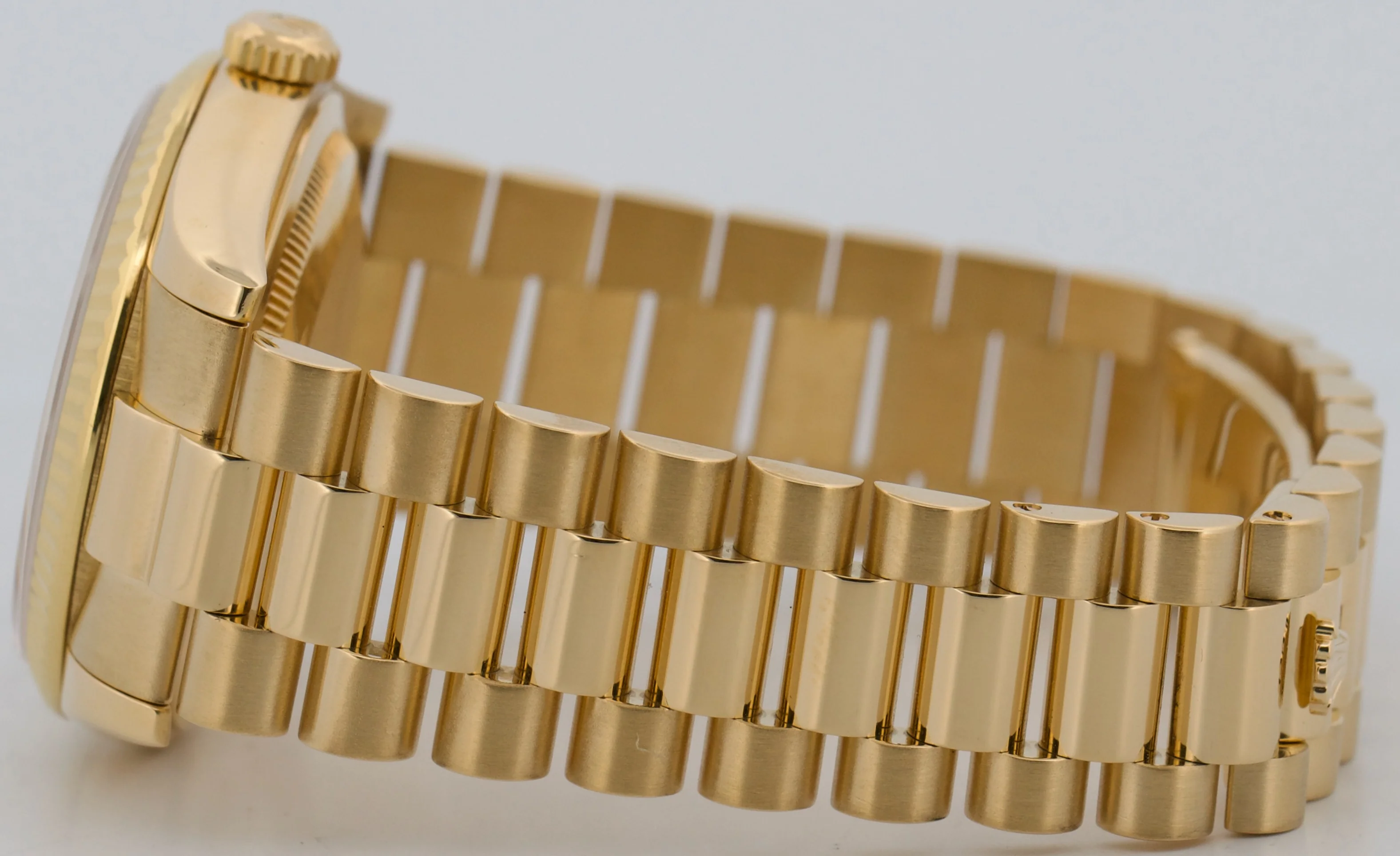 Rolex Day-Date President SILVER DIAMOND 18K Yellow Gold Fluted 36mm 118238 BOX - Image 7
