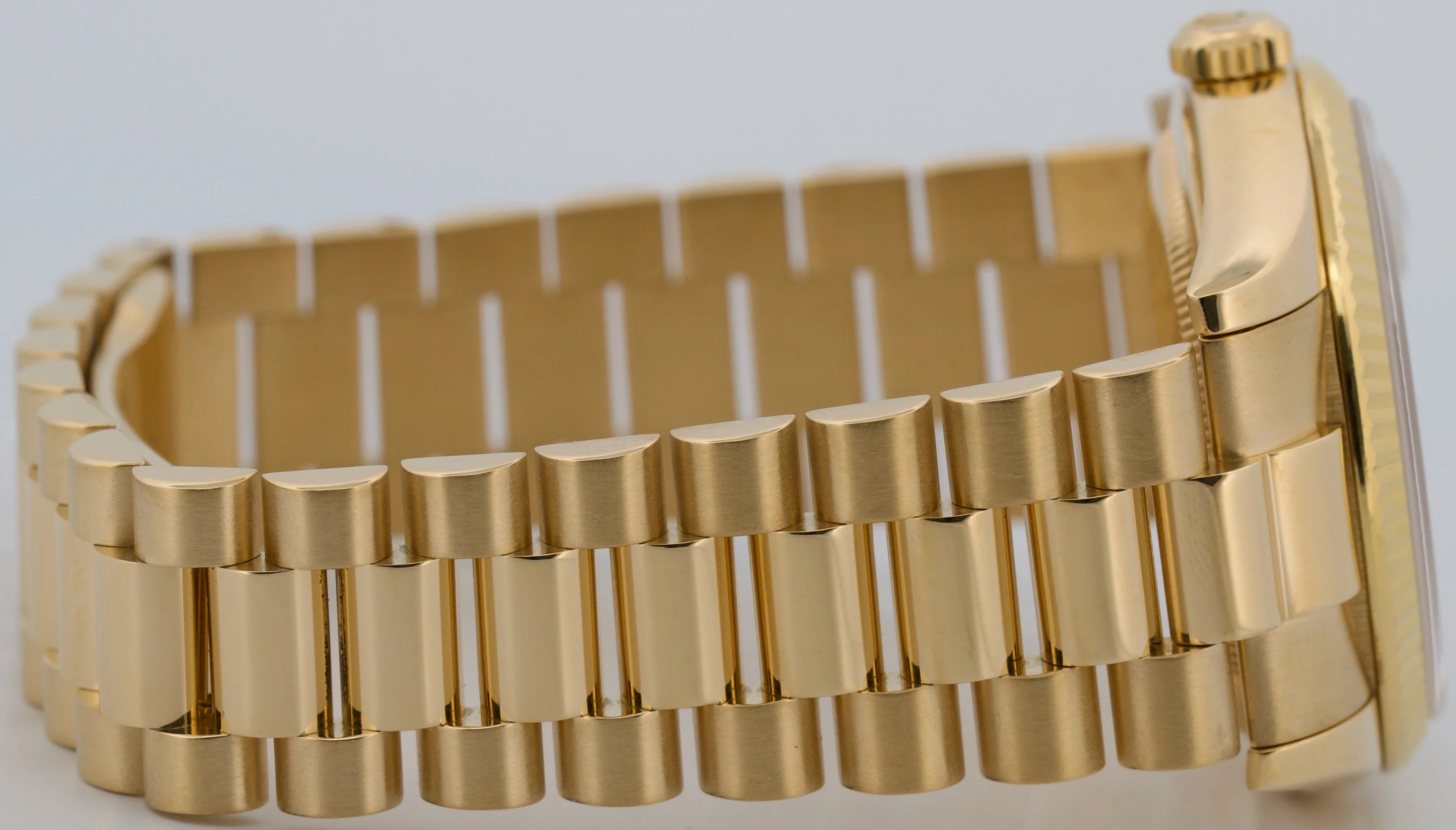 Rolex Day-Date President SILVER DIAMOND 18K Yellow Gold Fluted 36mm 118238 BOX - Image 8